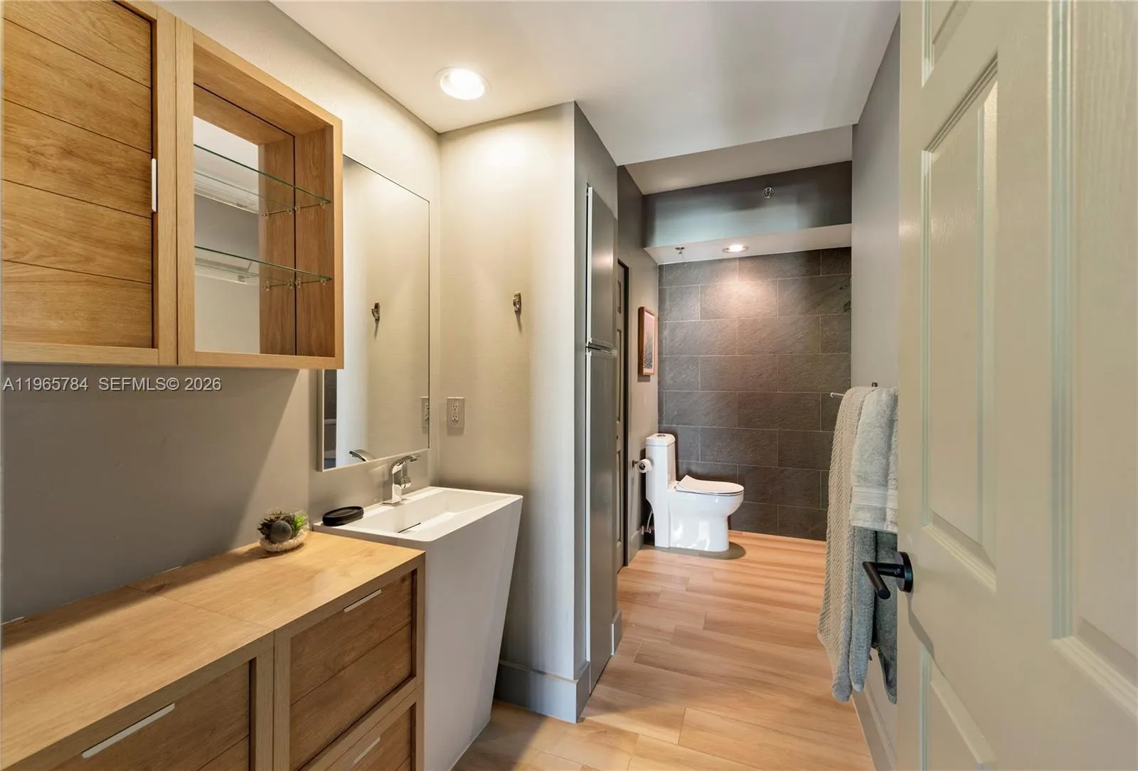 3145 Ne 184th St 5305, Aventura, Florida 33160, Aventura, Florida 33160, 2 Bedrooms Bedrooms, ,2 BathroomsBathrooms,Residential Lease,For Rent,3145 Ne 184th St 5305, Aventura, Florida 33160,A11965784