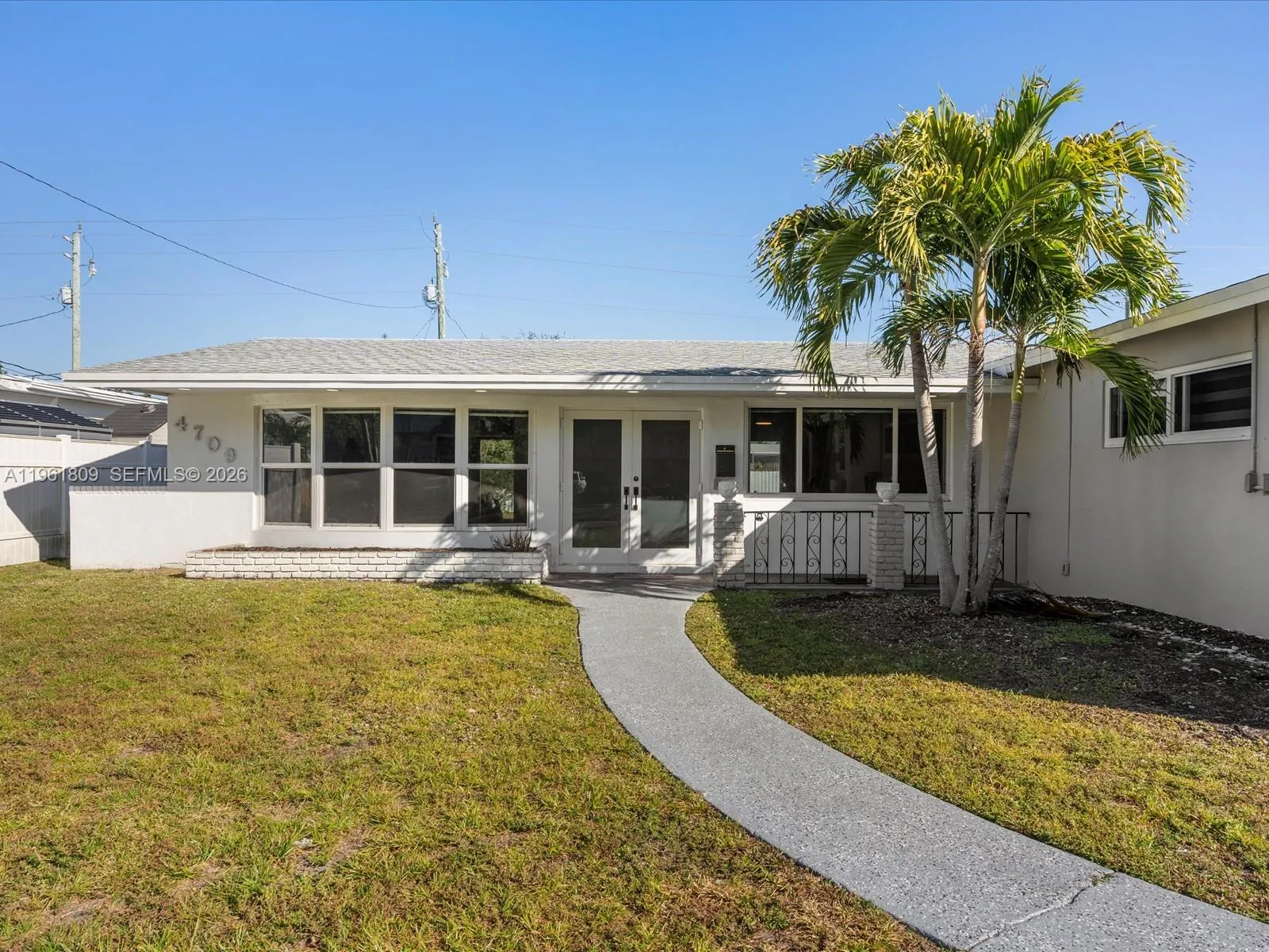 4709 Washington St, Hollywood, Florida 33021, Hollywood, Florida 33021, 3 Bedrooms Bedrooms, ,2 BathroomsBathrooms,Residential,For Sale,4709 Washington St, Hollywood, Florida 33021,A11961809