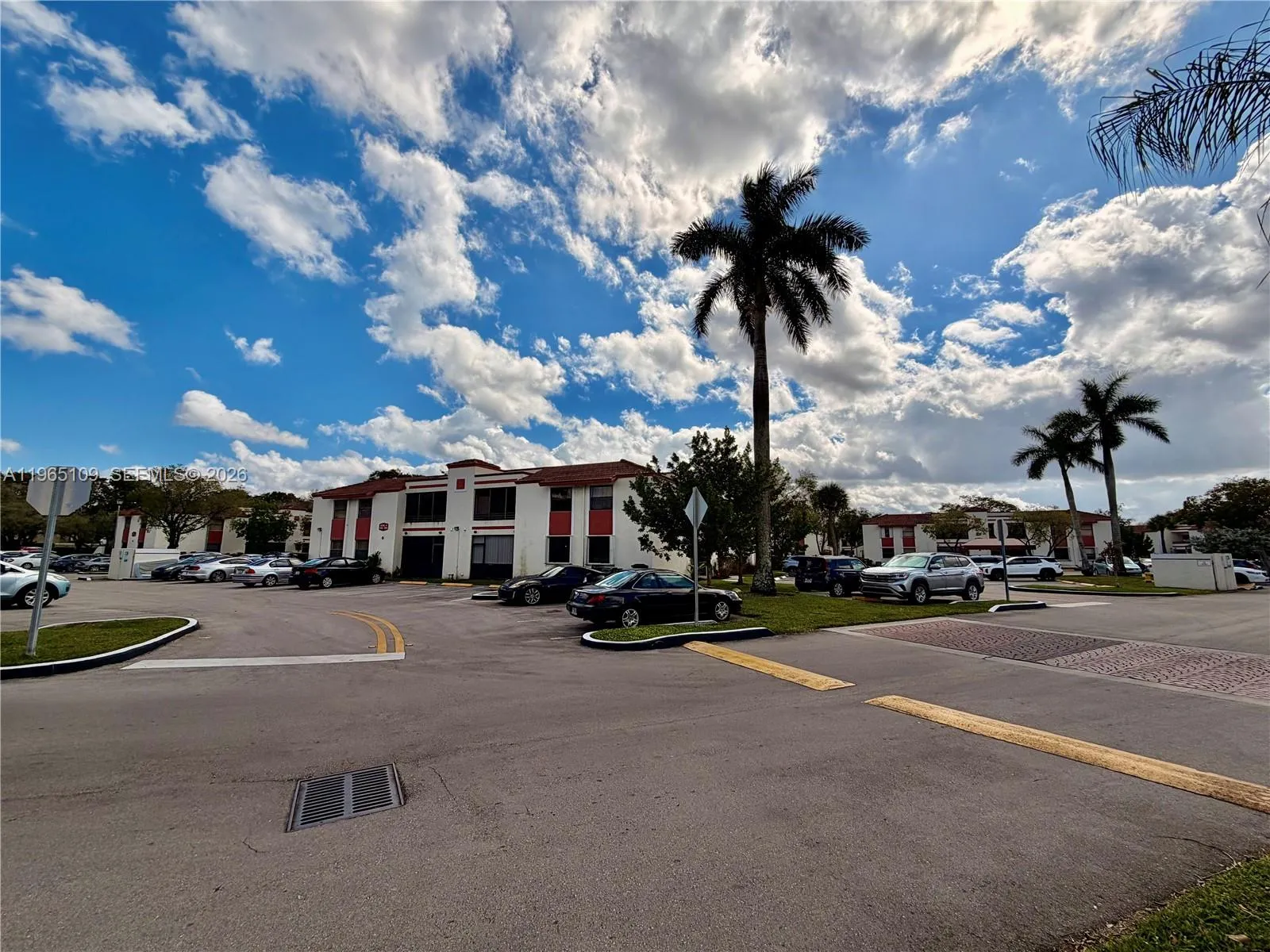 1086 N Hiatus Rd 1086, Pembroke Pines, Florida 330, Pembroke Pines, Florida 33026, 2 Bedrooms Bedrooms, ,2 BathroomsBathrooms,Residential Lease,For Rent,1086 N Hiatus Rd 1086, Pembroke Pines, Florida 330,A11965109