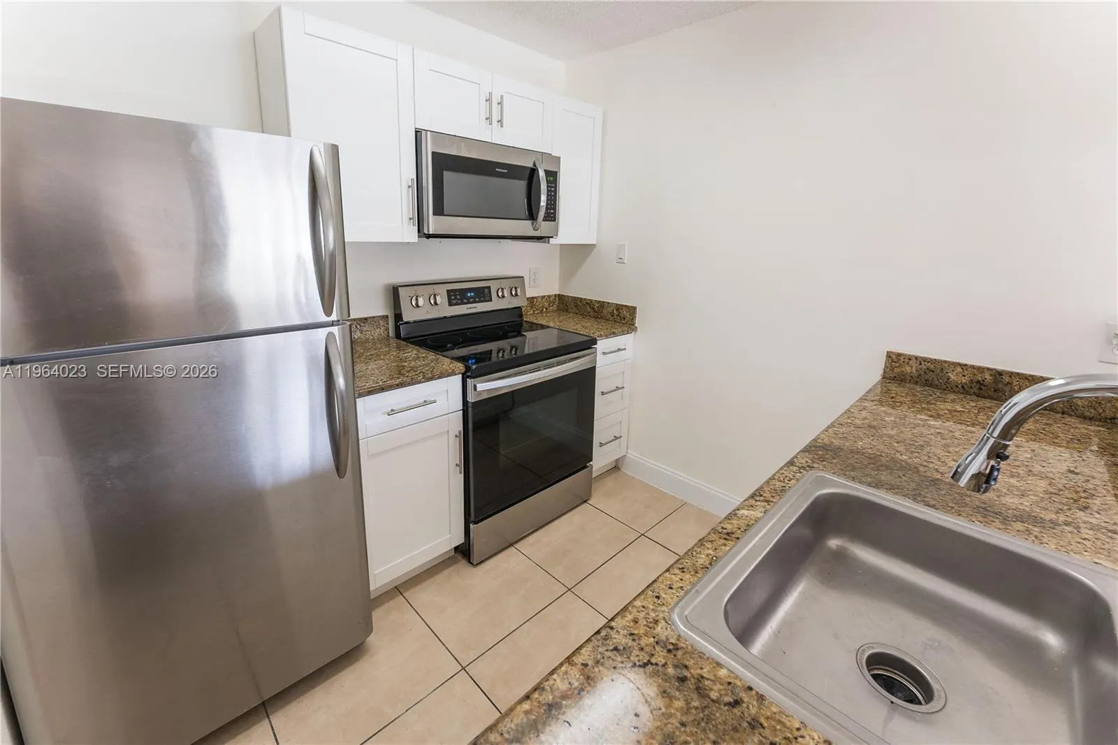 10521 Sw 157th Pl 102, Miami, Florida 33196, Miami, Florida 33196, 1 Bedroom Bedrooms, ,1 BathroomBathrooms,Residential,For Sale,10521 Sw 157th Pl 102, Miami, Florida 33196,A11964023