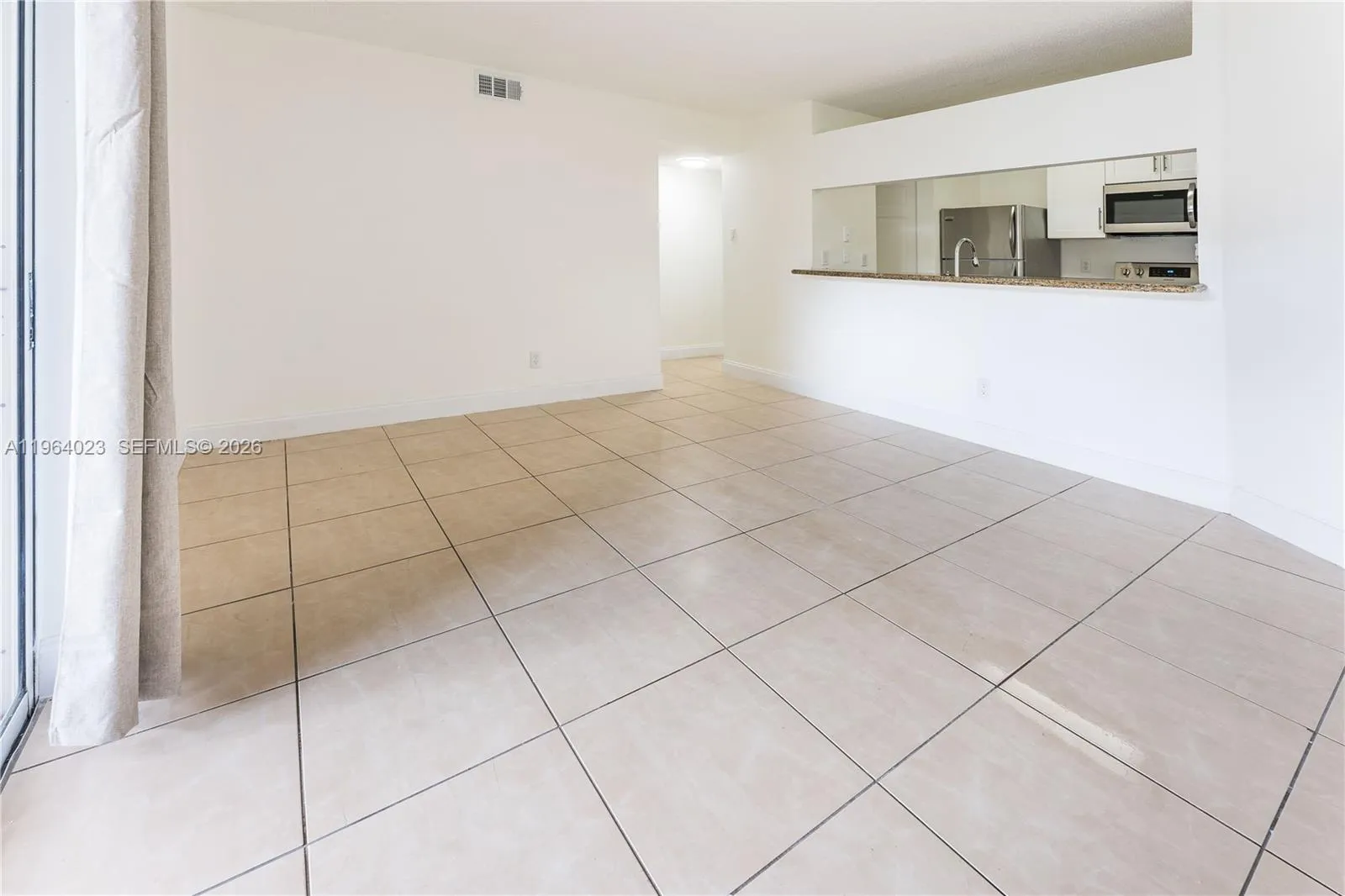 10521 Sw 157th Pl 102, Miami, Florida 33196, Miami, Florida 33196, 1 Bedroom Bedrooms, ,1 BathroomBathrooms,Residential,For Sale,10521 Sw 157th Pl 102, Miami, Florida 33196,A11964023