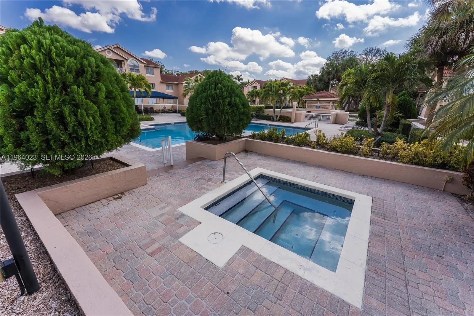 10521 Sw 157th Pl 102, Miami, Florida 33196, Miami, Florida 33196, 1 Bedroom Bedrooms, ,1 BathroomBathrooms,Residential,For Sale,10521 Sw 157th Pl 102, Miami, Florida 33196,A11964023