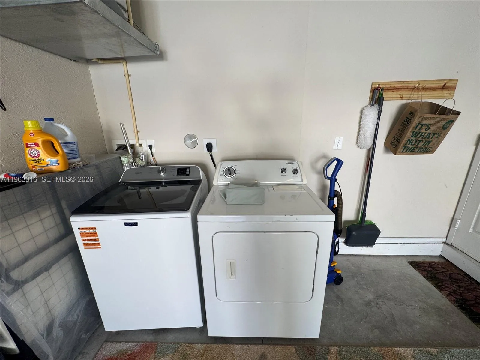 2333 Se 5th St, Pompano Beach, Florida 33062, Pompano Beach, Florida 33062, 3 Bedrooms Bedrooms, ,2 BathroomsBathrooms,Residential Lease,For Rent,2333 Se 5th St, Pompano Beach, Florida 33062,A11963316