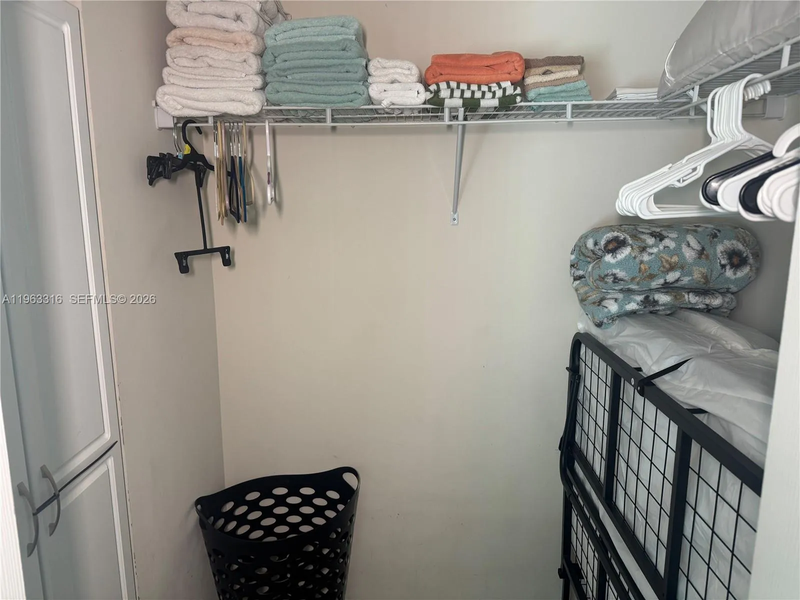 2333 Se 5th St, Pompano Beach, Florida 33062, Pompano Beach, Florida 33062, 3 Bedrooms Bedrooms, ,2 BathroomsBathrooms,Residential Lease,For Rent,2333 Se 5th St, Pompano Beach, Florida 33062,A11963316