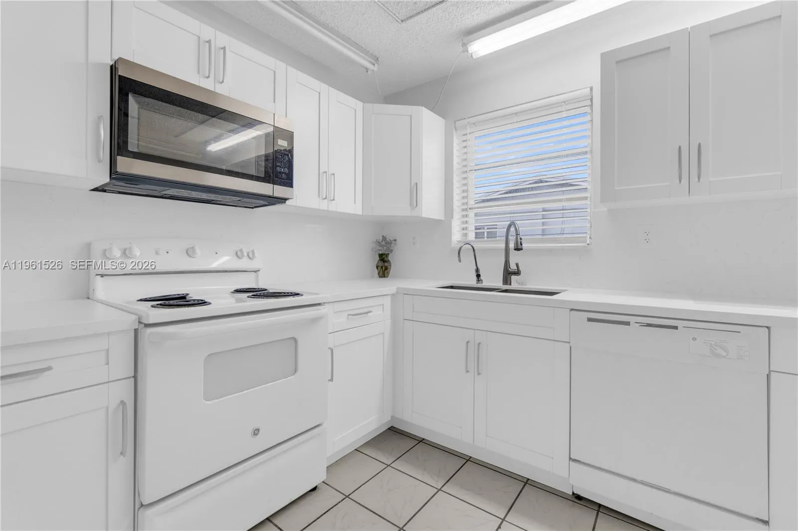 21131 Nw 30th Ct, Miami Gardens, Florida 33056, Miami Gardens, Florida 33056, 5 Bedrooms Bedrooms, ,2 BathroomsBathrooms,Residential,For Sale,21131 Nw 30th Ct, Miami Gardens, Florida 33056,A11961526