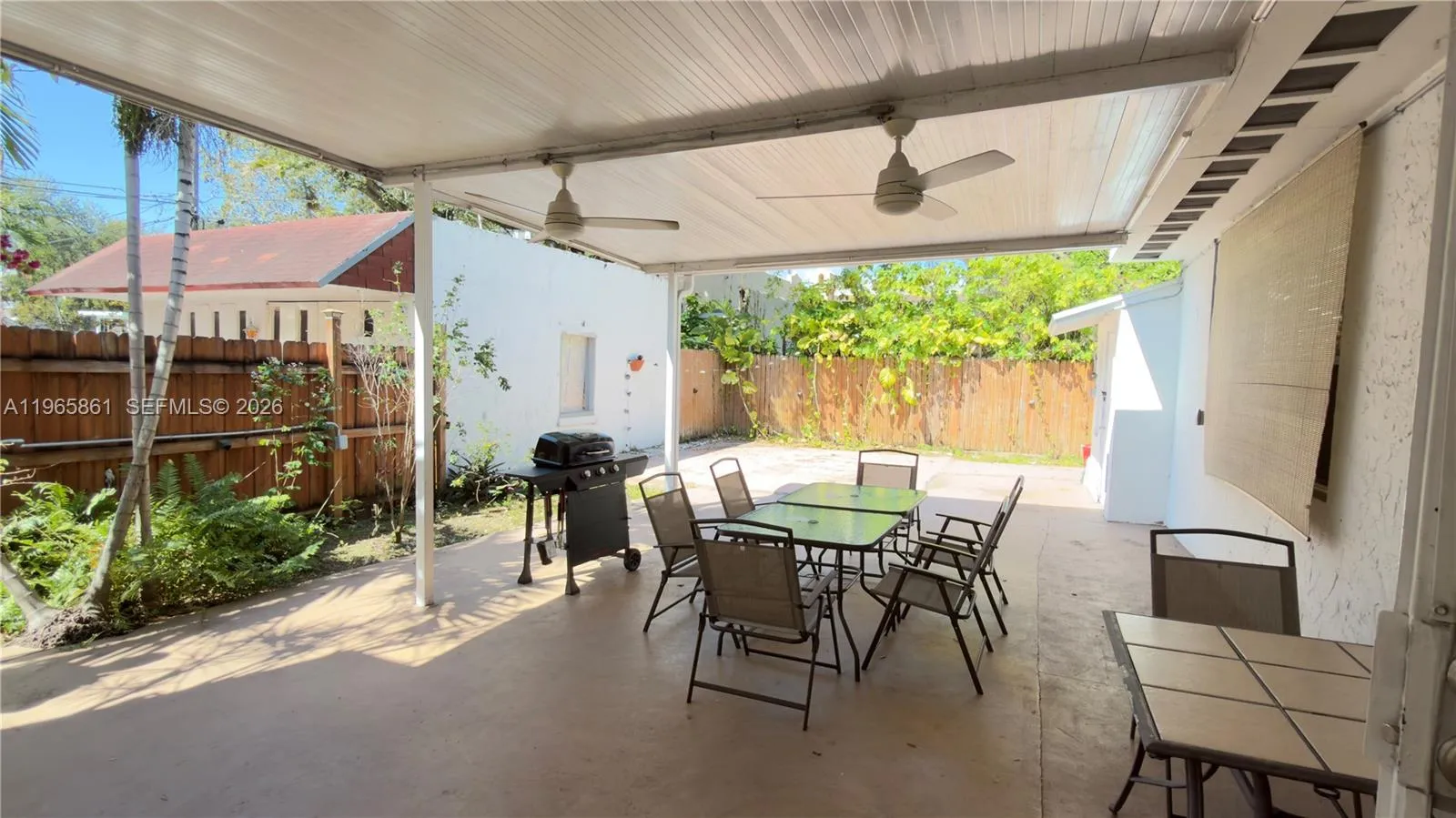 1545 Nw 8th Ter, Miami, Florida 33125, Miami, Florida 33125, 4 Bedrooms Bedrooms, ,2 BathroomsBathrooms,Residential,For Sale,1545 Nw 8th Ter, Miami, Florida 33125,A11965861