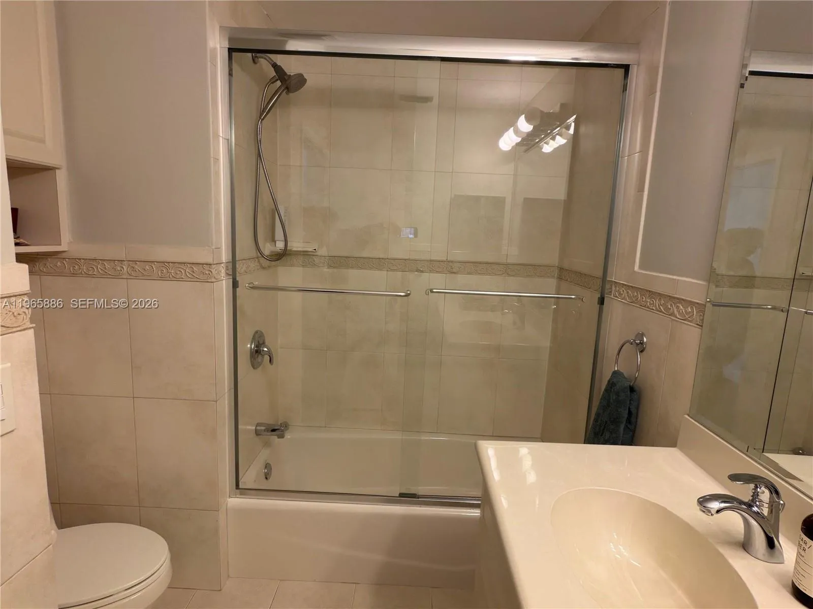 2925 E Aviary Dr, Cooper City, Florida 33026, Cooper City, Florida 33026, 3 Bedrooms Bedrooms, 1 Room Rooms,2 BathroomsBathrooms,Residential,For Sale,2925 E Aviary Dr, Cooper City, Florida 33026,A11965886