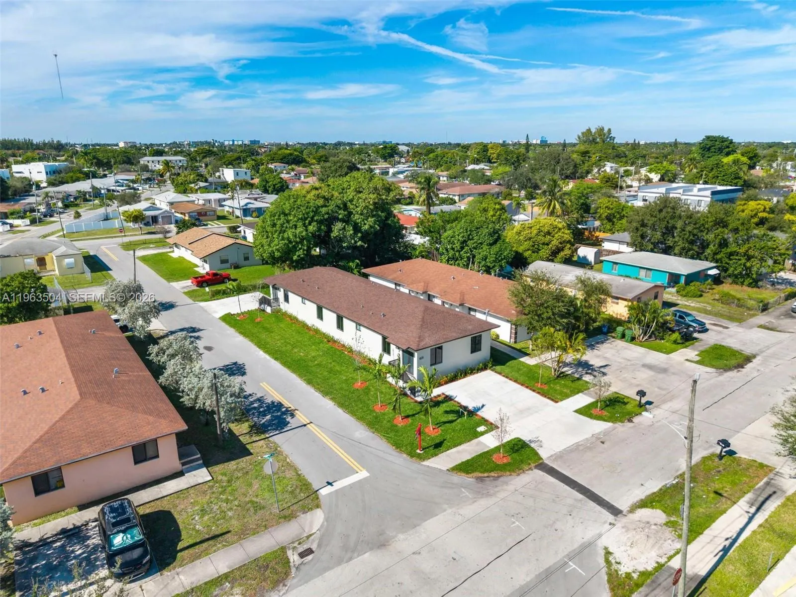 601 Nw 3rd Ave, Hallandale Beach, Florida 33009, Hallandale Beach, Florida 33009, ,Residential Income,For Sale,601 Nw 3rd Ave, Hallandale Beach, Florida 33009,A11963504