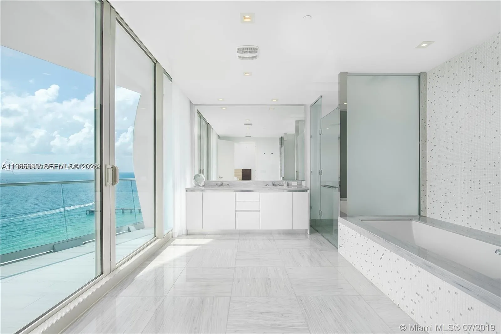16901 Collins Ave 1905, Sunny Isles Beach, Florida, Sunny Isles Beach, Florida 33160, 4 Bedrooms Bedrooms, ,5 BathroomsBathrooms,Residential Lease,For Rent,16901 Collins Ave 1905, Sunny Isles Beach, Florida,A11965090