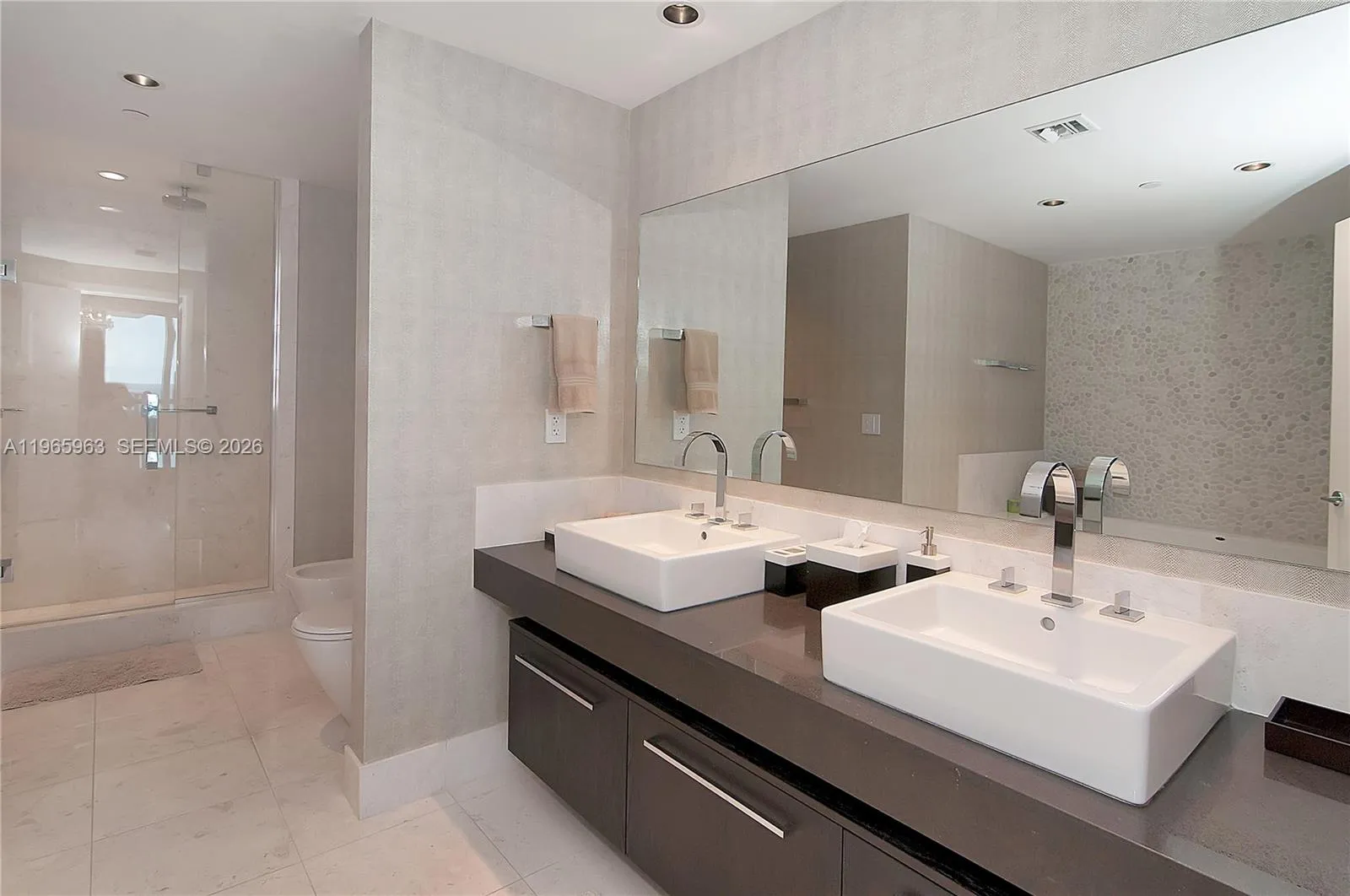 17121 Collins Ave 1707, Sunny Isles Beach, Florida, Sunny Isles Beach, Florida 33160, 1 Bedroom Bedrooms, ,2 BathroomsBathrooms,Residential Lease,For Rent,17121 Collins Ave 1707, Sunny Isles Beach, Florida,A11965963