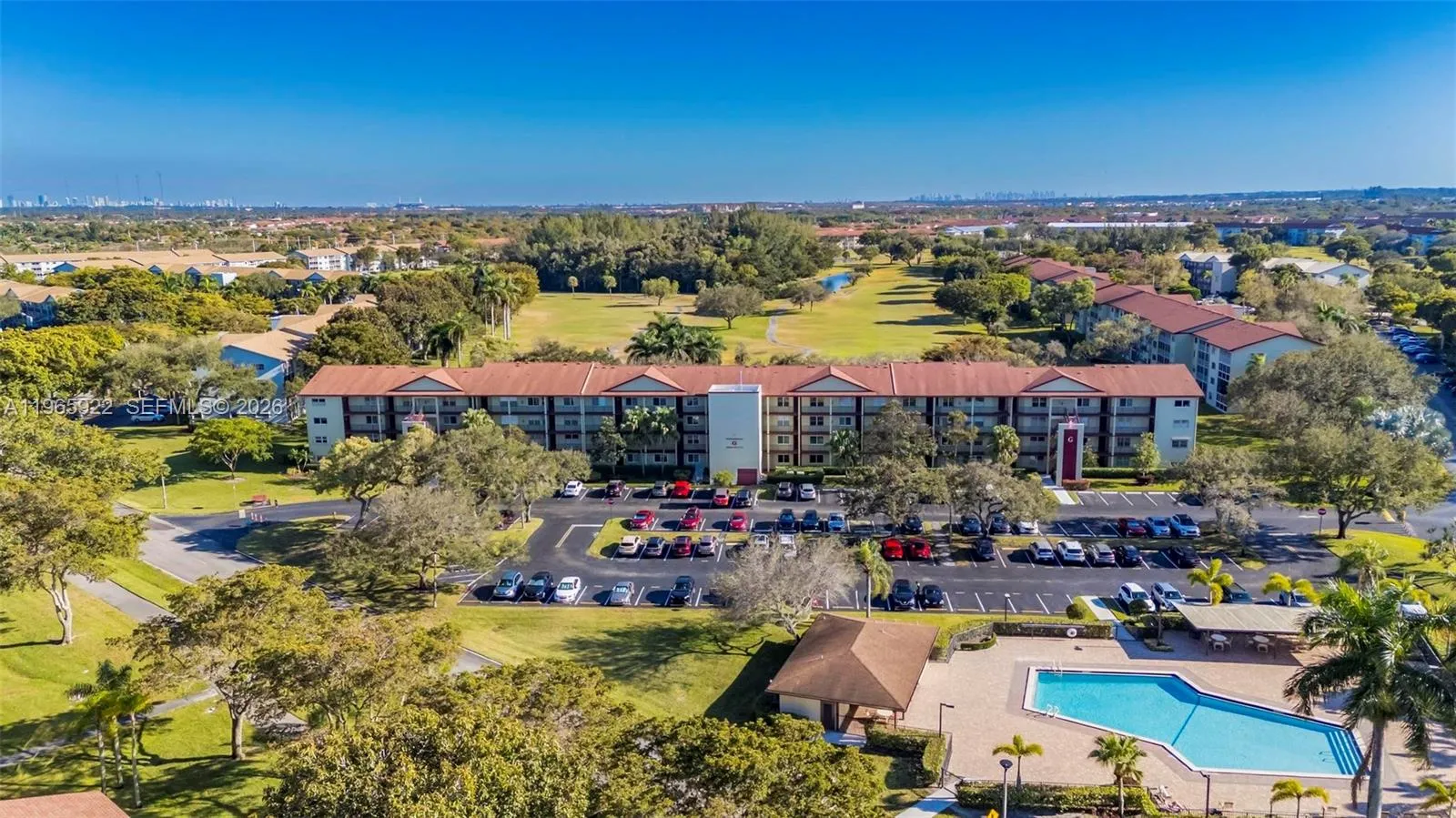 12800 Sw 7th Ct 311g, Pembroke Pines, Florida 3302, Pembroke Pines, Florida 33027, 2 Bedrooms Bedrooms, ,2 BathroomsBathrooms,Residential,For Sale,12800 Sw 7th Ct 311g, Pembroke Pines, Florida 3302,A11965922