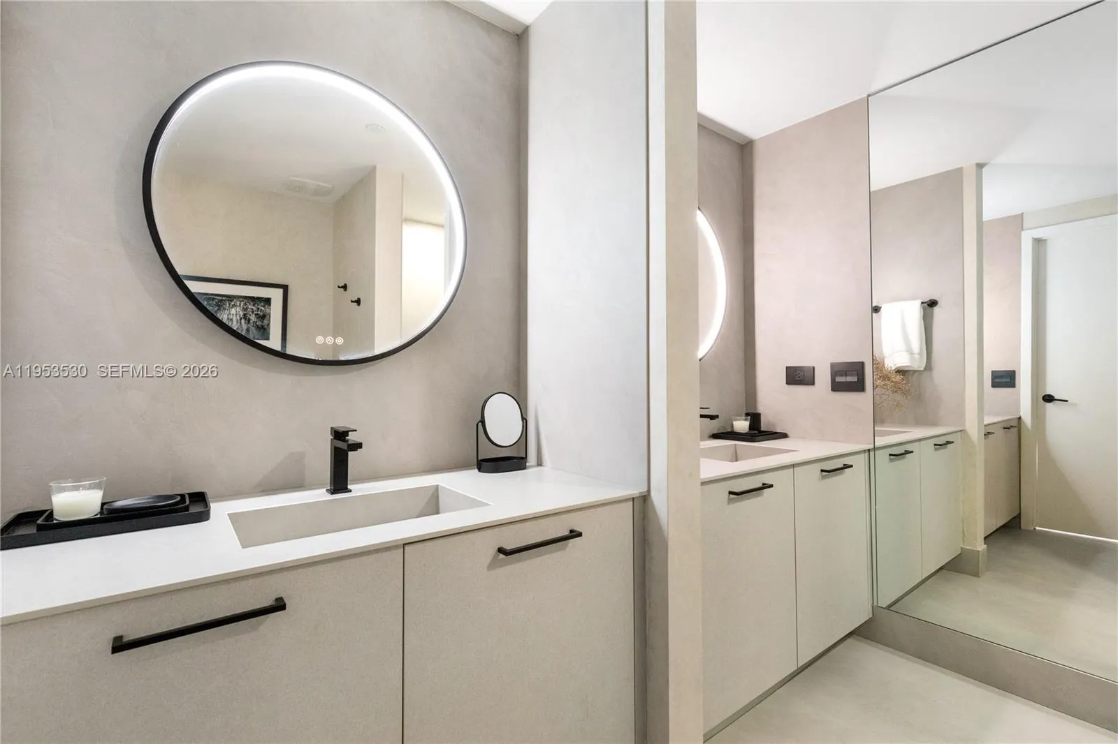 1010 Brickell Ave 1701, Miami, Florida 33131, Miami, Florida 33131, 3 Bedrooms Bedrooms, ,3 BathroomsBathrooms,Residential,For Sale,1010 Brickell Ave 1701, Miami, Florida 33131,A11953530