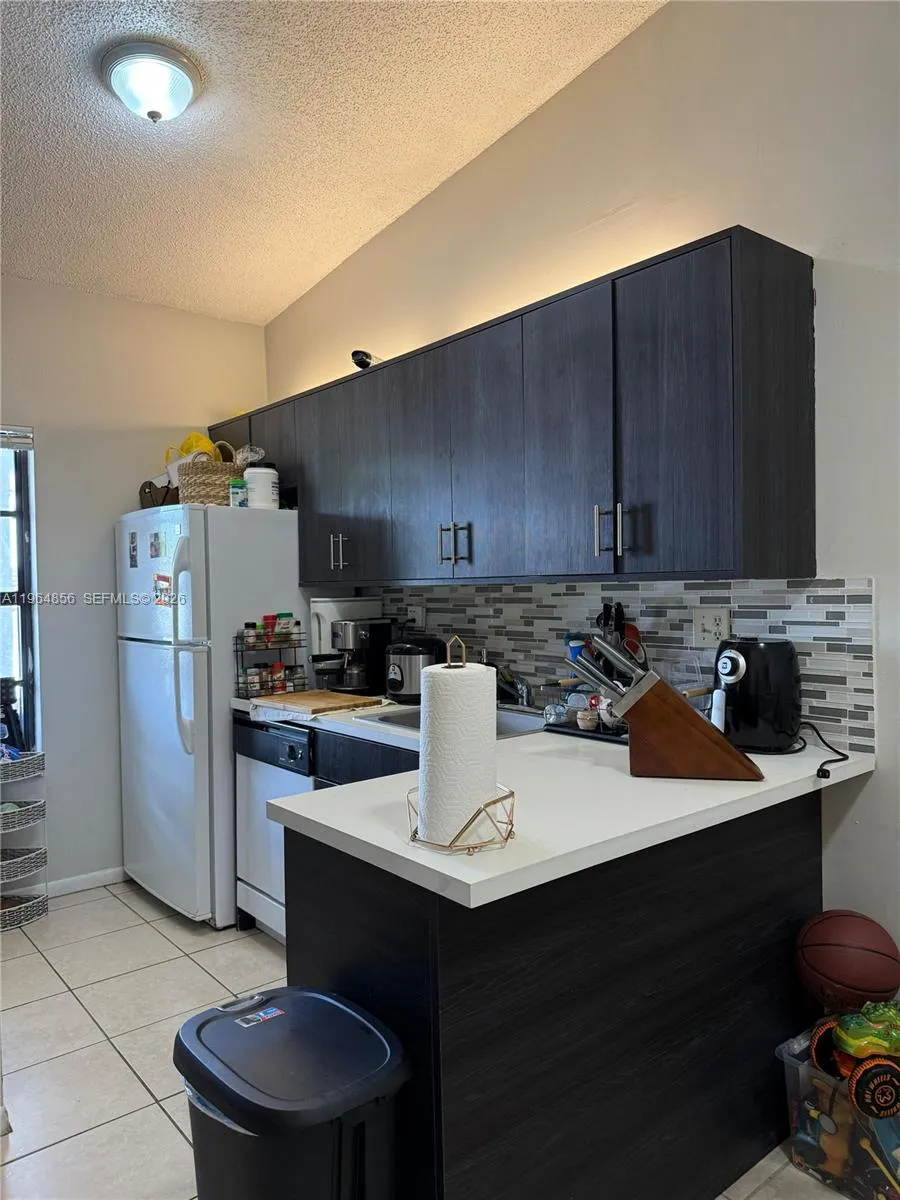 7440 Sw 153rd Ct 201-4, Miami, Florida 33193, Miami, Florida 33193, 2 Bedrooms Bedrooms, ,2 BathroomsBathrooms,Residential Lease,For Rent,7440 Sw 153rd Ct 201-4, Miami, Florida 33193,A11964856