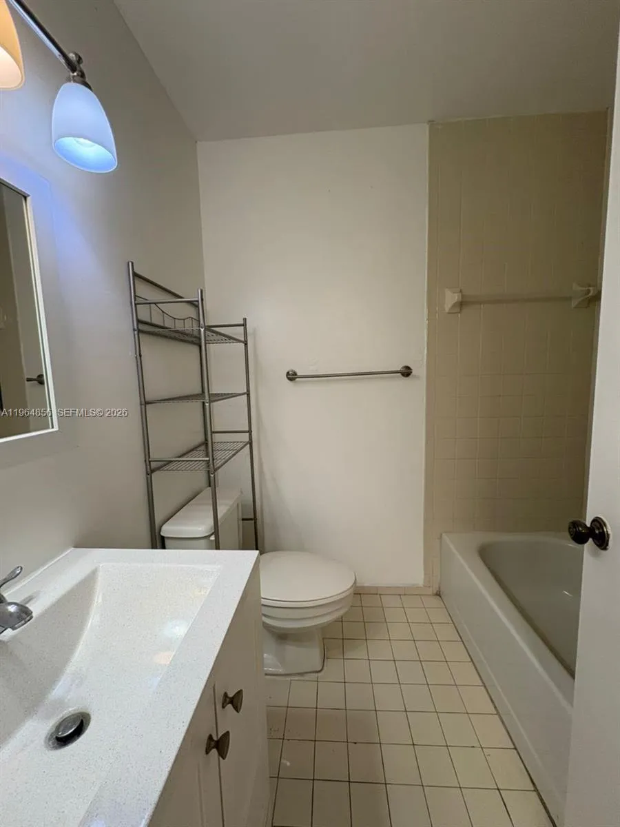 7440 Sw 153rd Ct 201-4, Miami, Florida 33193, Miami, Florida 33193, 2 Bedrooms Bedrooms, ,2 BathroomsBathrooms,Residential Lease,For Rent,7440 Sw 153rd Ct 201-4, Miami, Florida 33193,A11964856