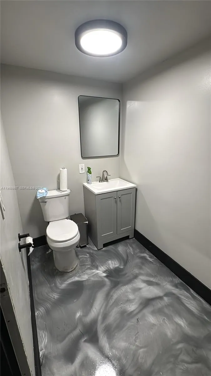 Miami, Florida 33166, ,Commercial Lease,For Rent,A11965987