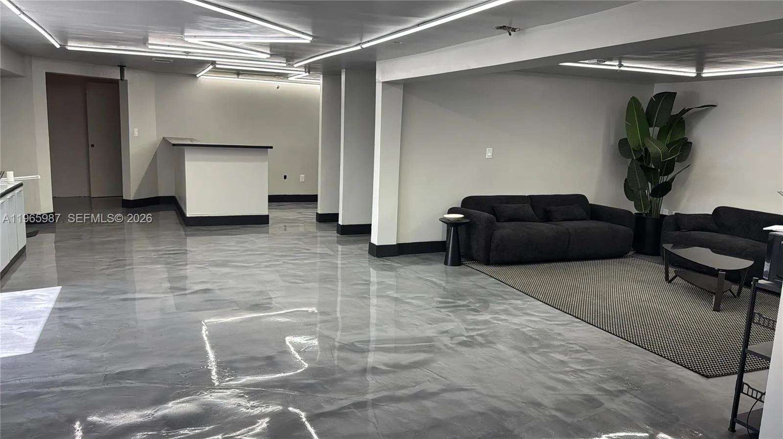 Miami, Florida 33166, ,Commercial Lease,For Rent,A11965987