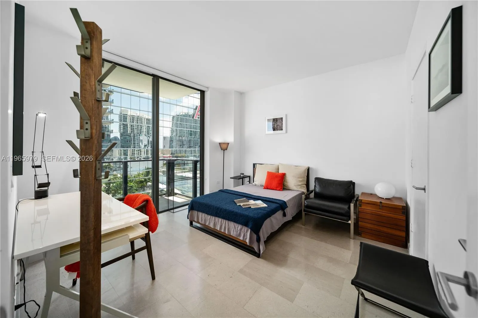 68 Se 6th St 1201, Miami, Florida 33131, Miami, Florida 33131, 2 Bedrooms Bedrooms, ,2 BathroomsBathrooms,Residential,For Sale,68 Se 6th St 1201, Miami, Florida 33131,A11965979