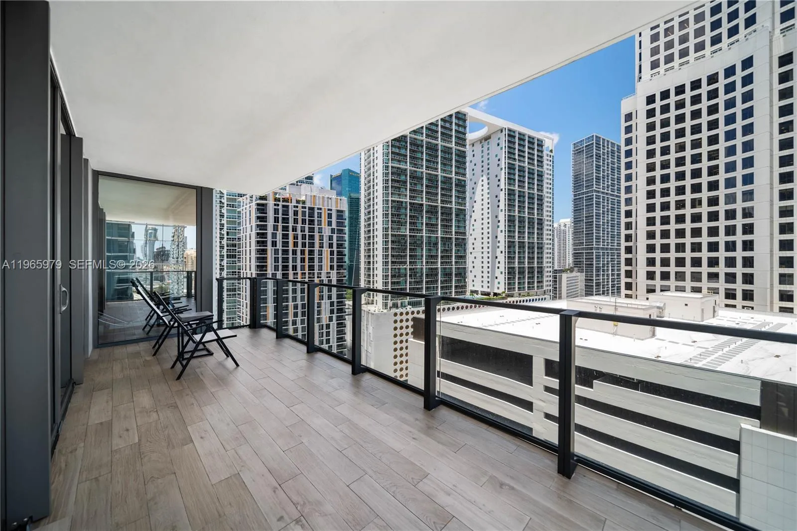68 Se 6th St 1201, Miami, Florida 33131, Miami, Florida 33131, 2 Bedrooms Bedrooms, ,2 BathroomsBathrooms,Residential,For Sale,68 Se 6th St 1201, Miami, Florida 33131,A11965979