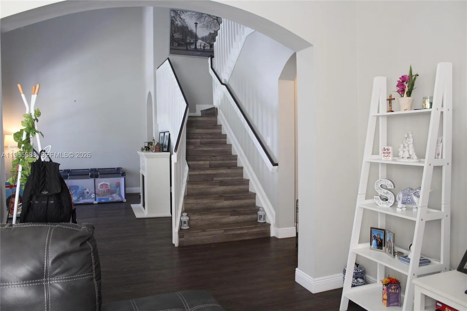 Miami, Florida 33177, 5 Bedrooms Bedrooms, ,3 BathroomsBathrooms,Residential,For Sale,A11965688