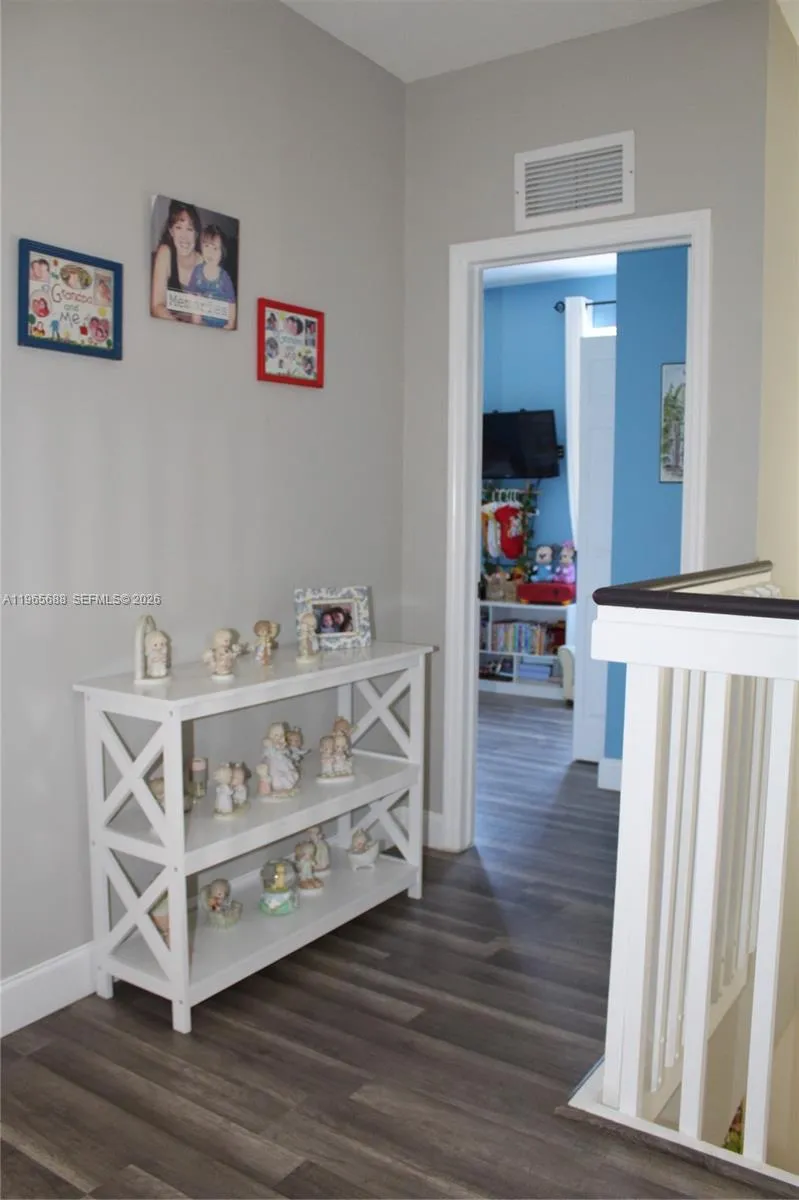 Miami, Florida 33177, 5 Bedrooms Bedrooms, ,3 BathroomsBathrooms,Residential,For Sale,A11965688