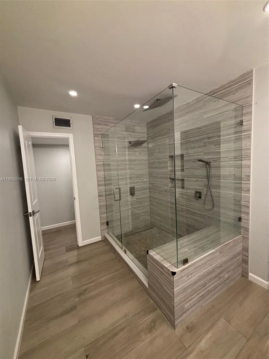 6417 Windmill Gate Rd 0, Miami Lakes, Florida 3301, Miami Lakes, Florida 33014, 2 Bedrooms Bedrooms, ,2 BathroomsBathrooms,Residential Lease,For Rent,6417 Windmill Gate Rd 0, Miami Lakes, Florida 3301,A11962016