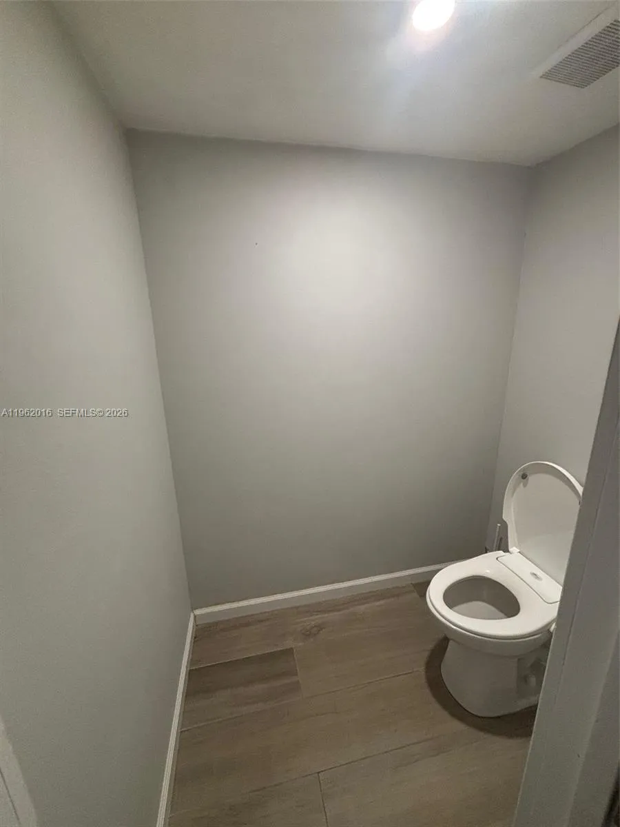 6417 Windmill Gate Rd 0, Miami Lakes, Florida 3301, Miami Lakes, Florida 33014, 2 Bedrooms Bedrooms, ,2 BathroomsBathrooms,Residential Lease,For Rent,6417 Windmill Gate Rd 0, Miami Lakes, Florida 3301,A11962016