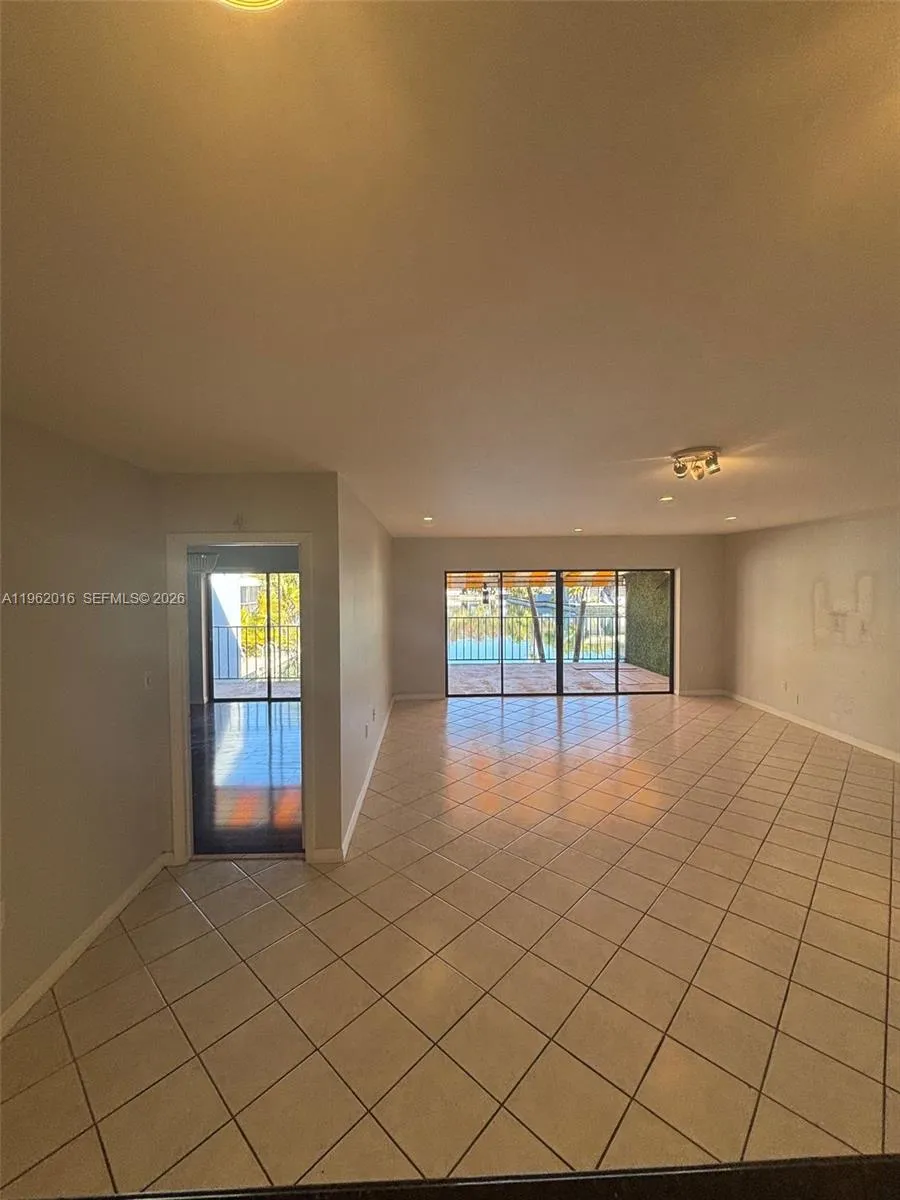 6417 Windmill Gate Rd 0, Miami Lakes, Florida 3301, Miami Lakes, Florida 33014, 2 Bedrooms Bedrooms, ,2 BathroomsBathrooms,Residential Lease,For Rent,6417 Windmill Gate Rd 0, Miami Lakes, Florida 3301,A11962016