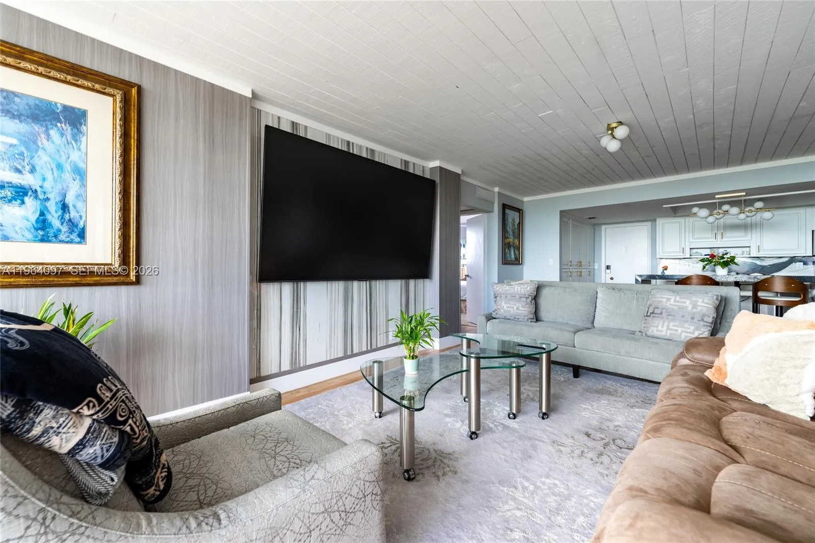 3910 Crystal Lake Dr 401, Deerfield Beach, Florida, Deerfield Beach, Florida 33064, 4 Bedrooms Bedrooms, ,2 BathroomsBathrooms,Residential,For Sale,3910 Crystal Lake Dr 401, Deerfield Beach, Florida,A11964097