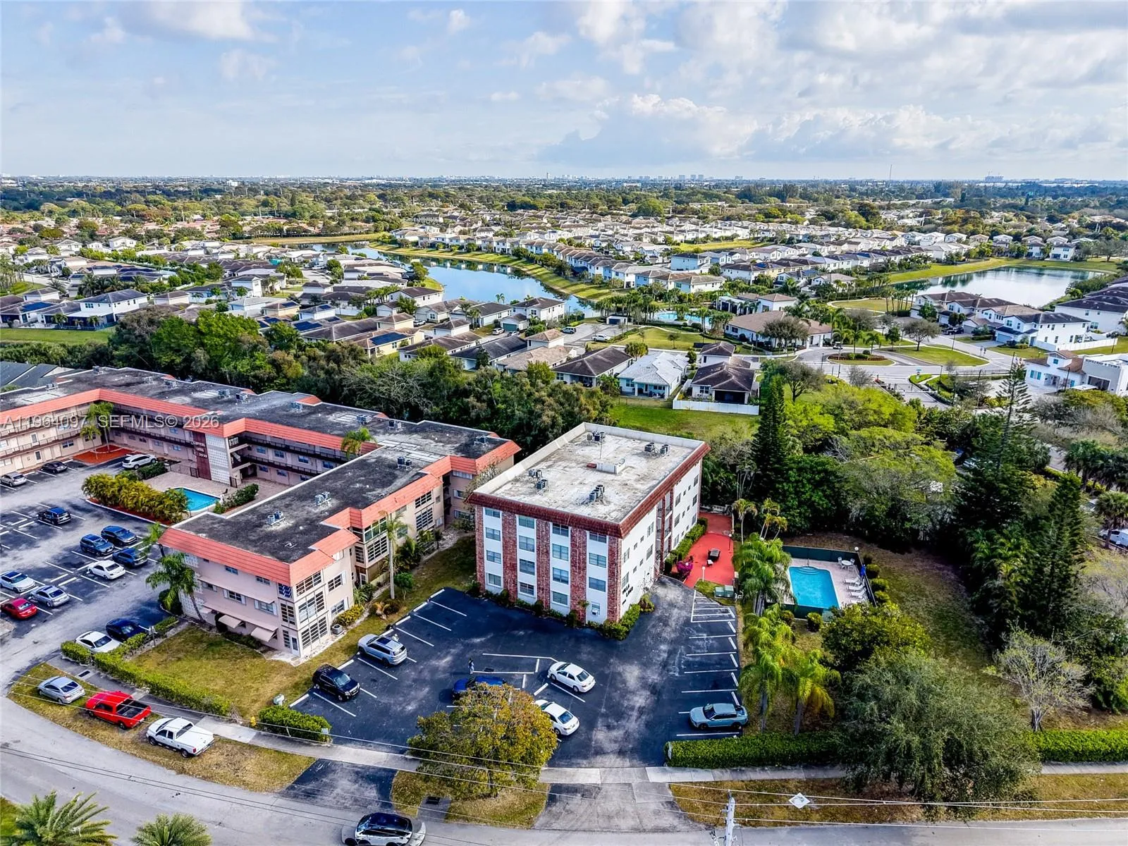 3910 Crystal Lake Dr 401, Deerfield Beach, Florida, Deerfield Beach, Florida 33064, 4 Bedrooms Bedrooms, ,2 BathroomsBathrooms,Residential,For Sale,3910 Crystal Lake Dr 401, Deerfield Beach, Florida,A11964097