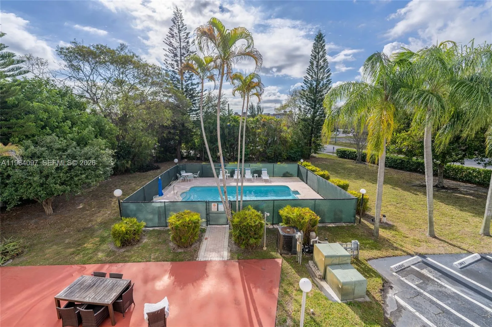 3910 Crystal Lake Dr 401, Deerfield Beach, Florida, Deerfield Beach, Florida 33064, 4 Bedrooms Bedrooms, ,2 BathroomsBathrooms,Residential,For Sale,3910 Crystal Lake Dr 401, Deerfield Beach, Florida,A11964097