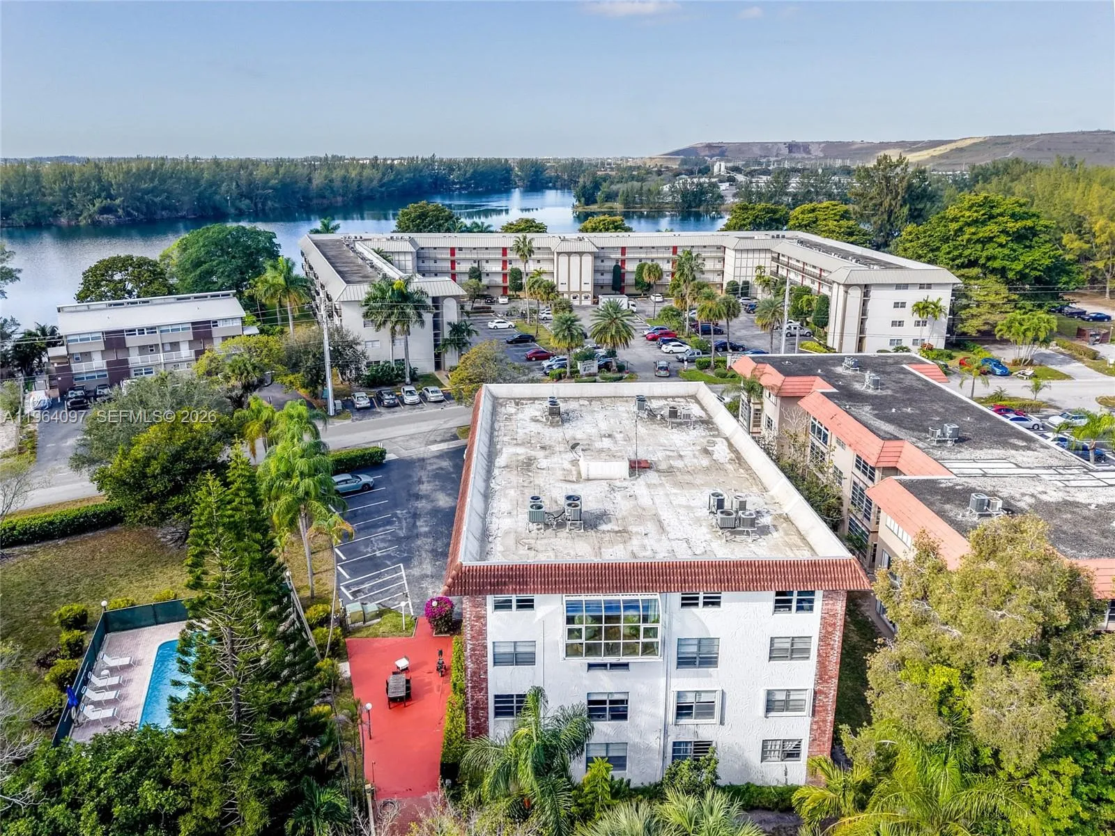 3910 Crystal Lake Dr 401, Deerfield Beach, Florida, Deerfield Beach, Florida 33064, 4 Bedrooms Bedrooms, ,2 BathroomsBathrooms,Residential,For Sale,3910 Crystal Lake Dr 401, Deerfield Beach, Florida,A11964097