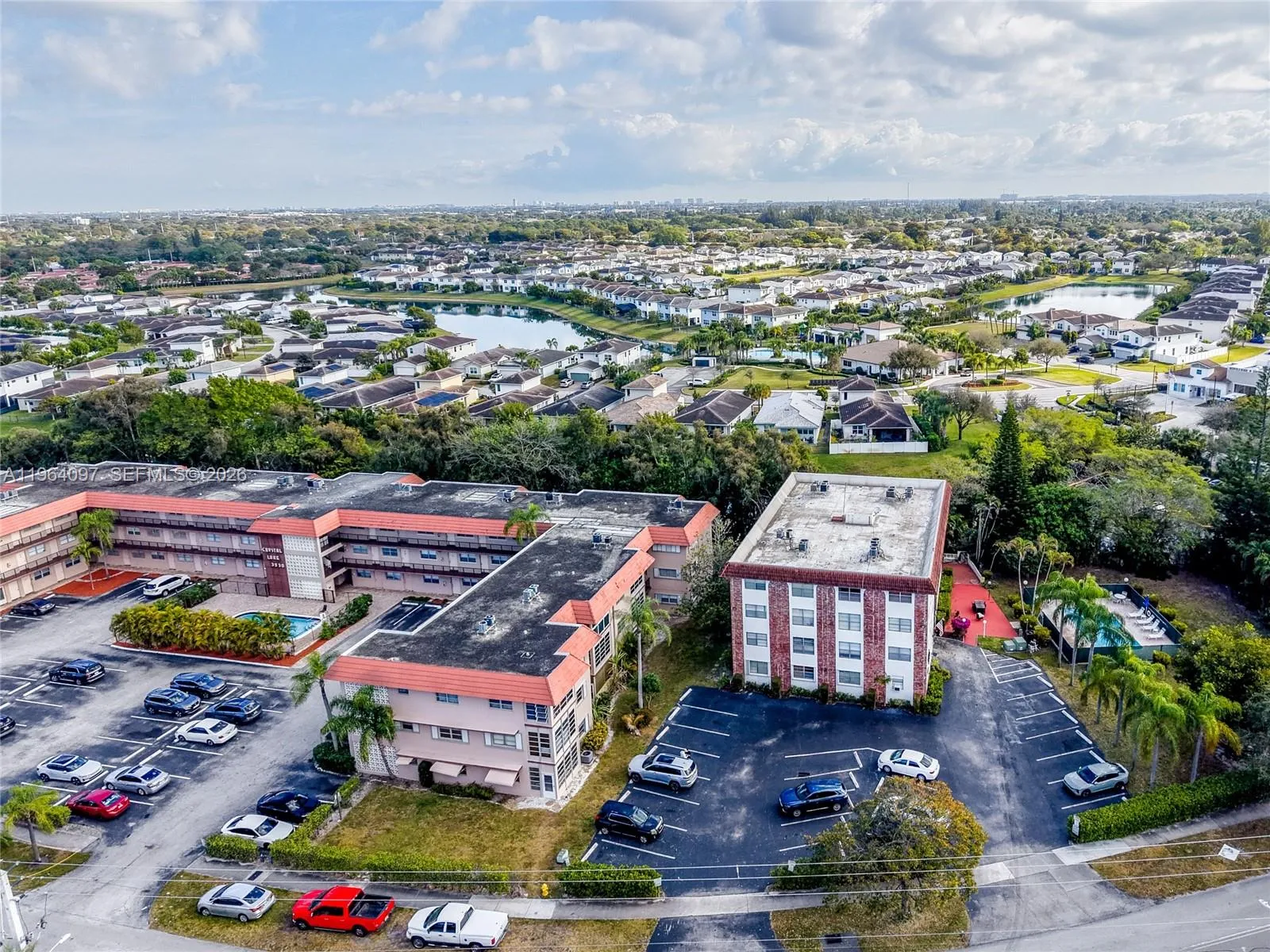 3910 Crystal Lake Dr 401, Deerfield Beach, Florida, Deerfield Beach, Florida 33064, 4 Bedrooms Bedrooms, ,2 BathroomsBathrooms,Residential,For Sale,3910 Crystal Lake Dr 401, Deerfield Beach, Florida,A11964097