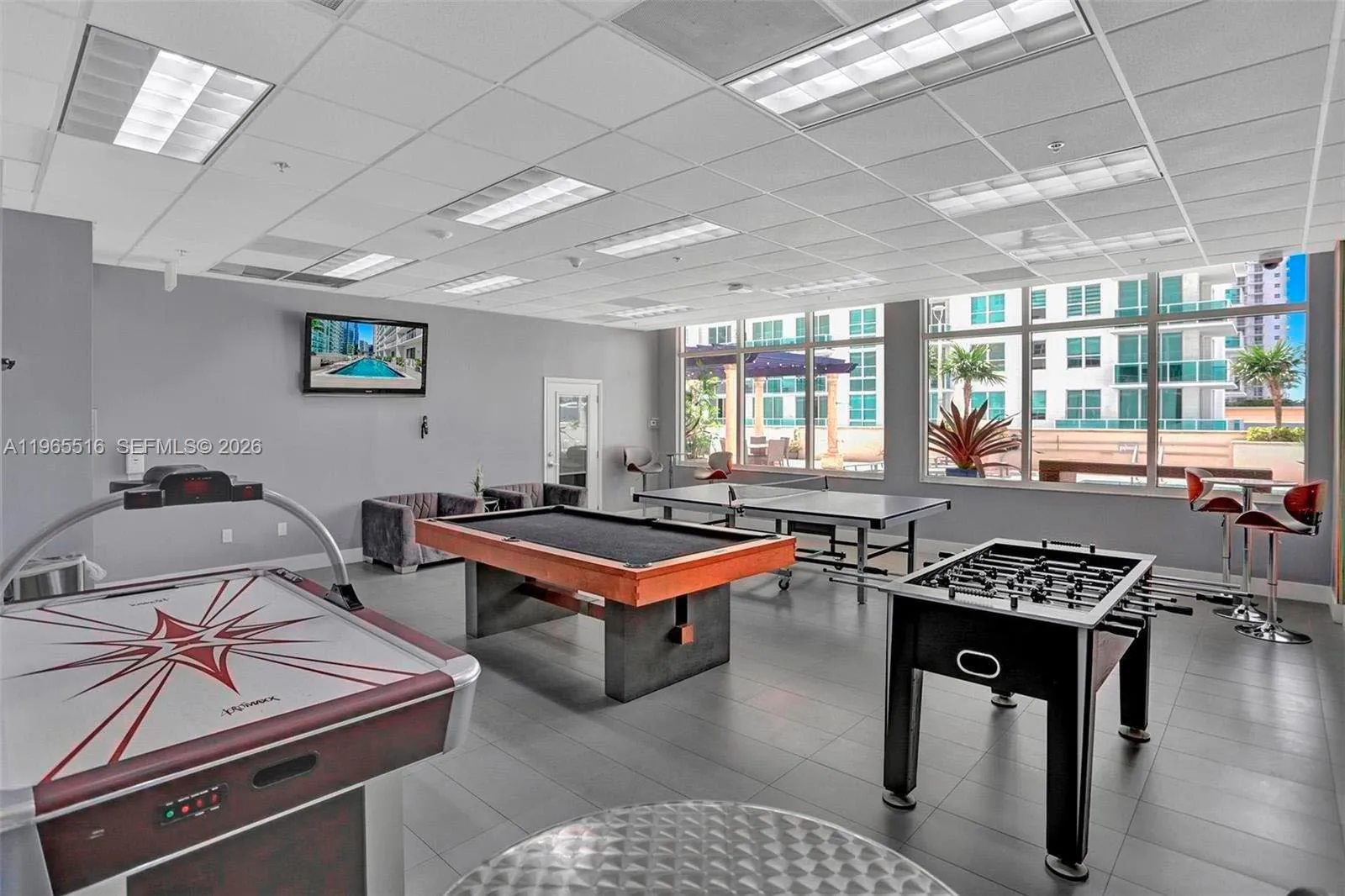 1200 N Brickell Bay Dr 2222, Miami, Florida 33131, Miami, Florida 33131, 1 Bedroom Bedrooms, ,1 BathroomBathrooms,Residential,For Sale,1200 N Brickell Bay Dr 2222, Miami, Florida 33131,A11965516