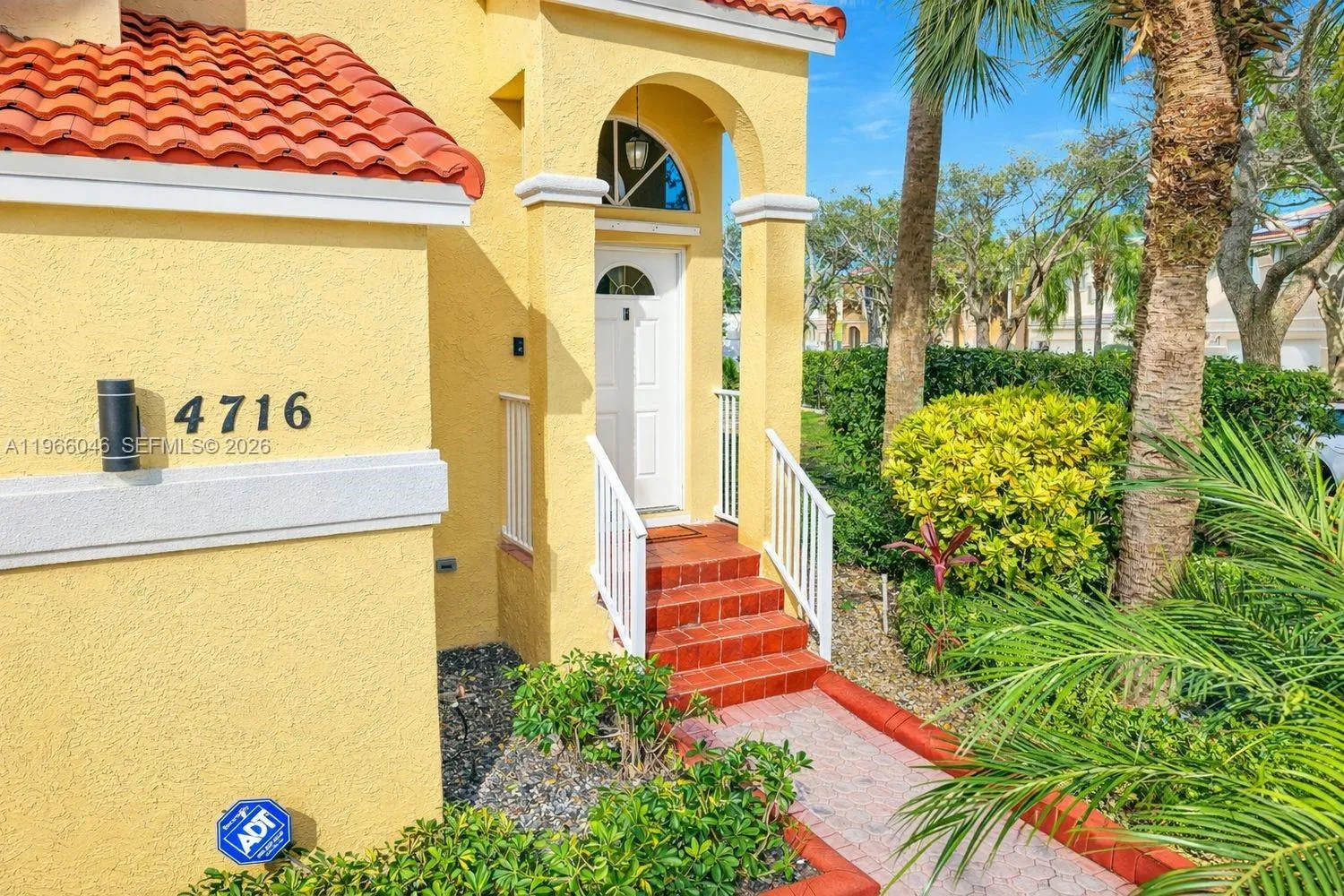 4716 Nw 114th Dr, Coral Springs, Florida 33076, Coral Springs, Florida 33076, 3 Bedrooms Bedrooms, ,2 BathroomsBathrooms,Residential,For Sale,4716 Nw 114th Dr, Coral Springs, Florida 33076,A11966046