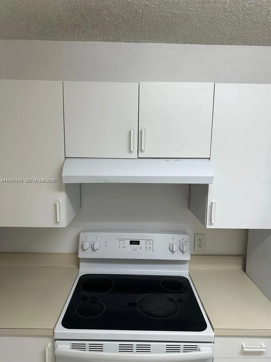 9001 Wiles Rd 103-3, Coral Springs, Florida 33067, Coral Springs, Florida 33067, 2 Bedrooms Bedrooms, ,2 BathroomsBathrooms,Residential Lease,For Rent,9001 Wiles Rd 103-3, Coral Springs, Florida 33067,A11965748