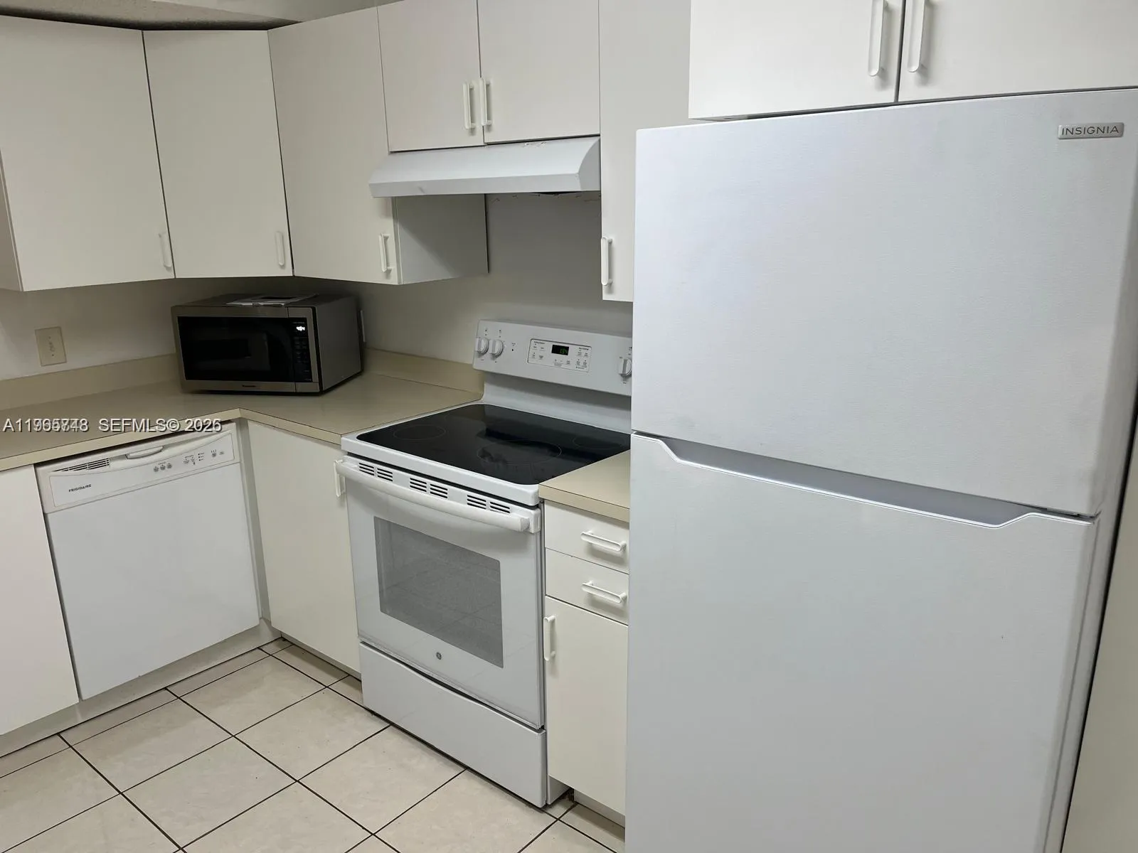 9001 Wiles Rd 103-3, Coral Springs, Florida 33067, Coral Springs, Florida 33067, 2 Bedrooms Bedrooms, ,2 BathroomsBathrooms,Residential Lease,For Rent,9001 Wiles Rd 103-3, Coral Springs, Florida 33067,A11965748