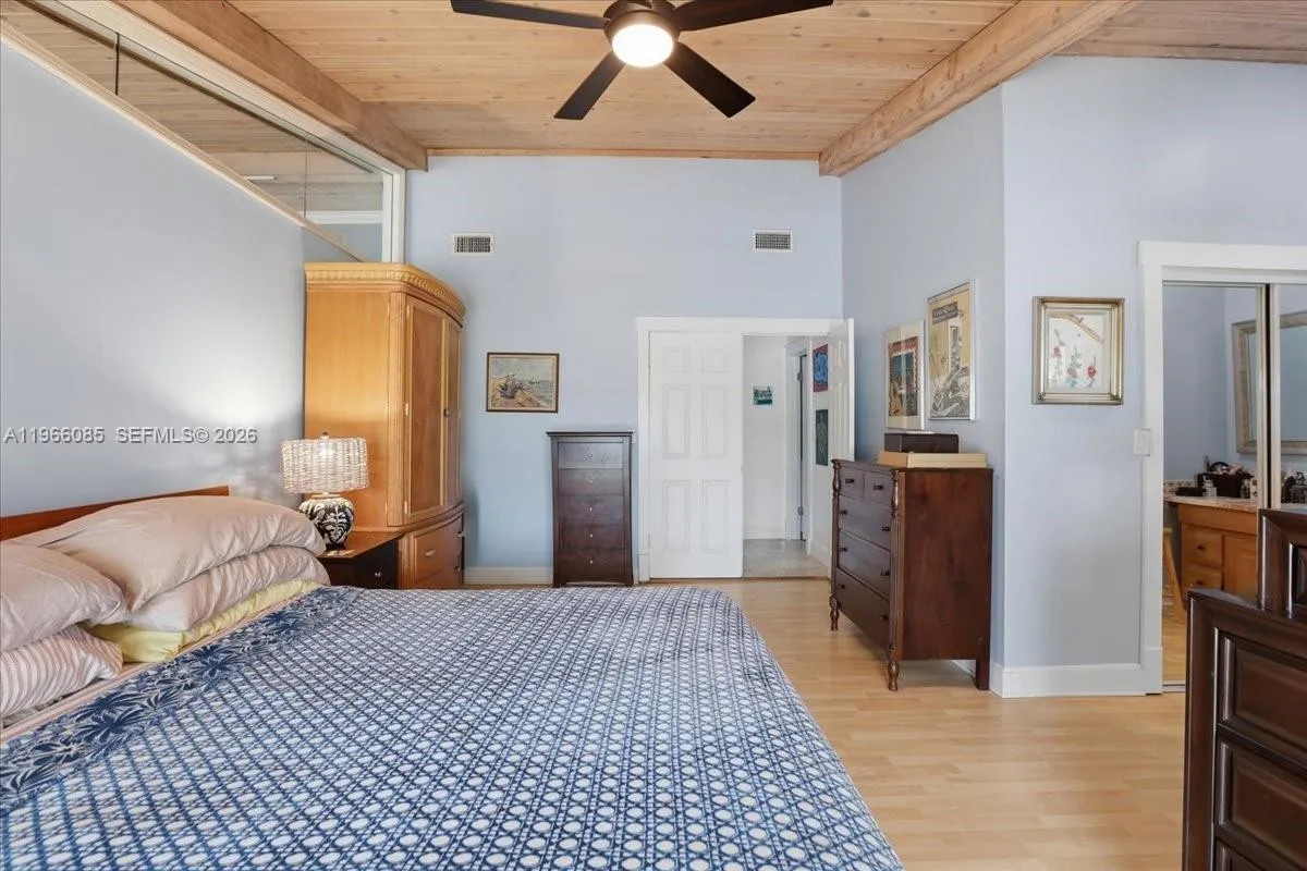 960 Bayberry Point Dr, Plantation, Florida 33324, Plantation, Florida 33324, 4 Bedrooms Bedrooms, ,3 BathroomsBathrooms,Residential,For Sale,960 Bayberry Point Dr, Plantation, Florida 33324,A11966085