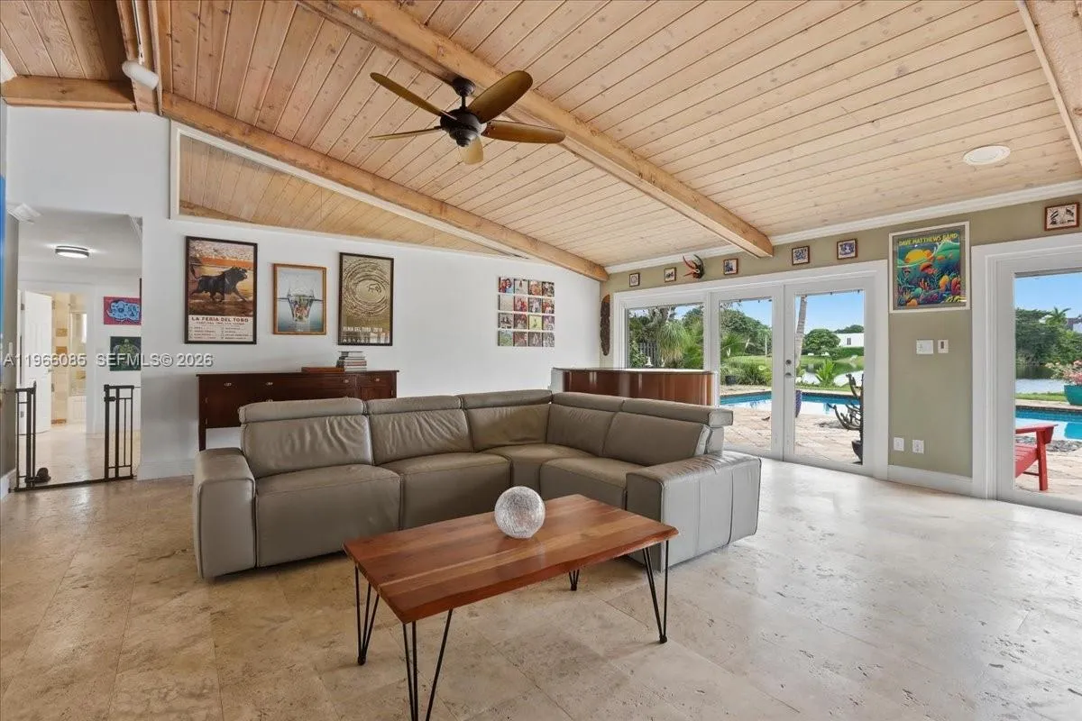 960 Bayberry Point Dr, Plantation, Florida 33324, Plantation, Florida 33324, 4 Bedrooms Bedrooms, ,3 BathroomsBathrooms,Residential,For Sale,960 Bayberry Point Dr, Plantation, Florida 33324,A11966085