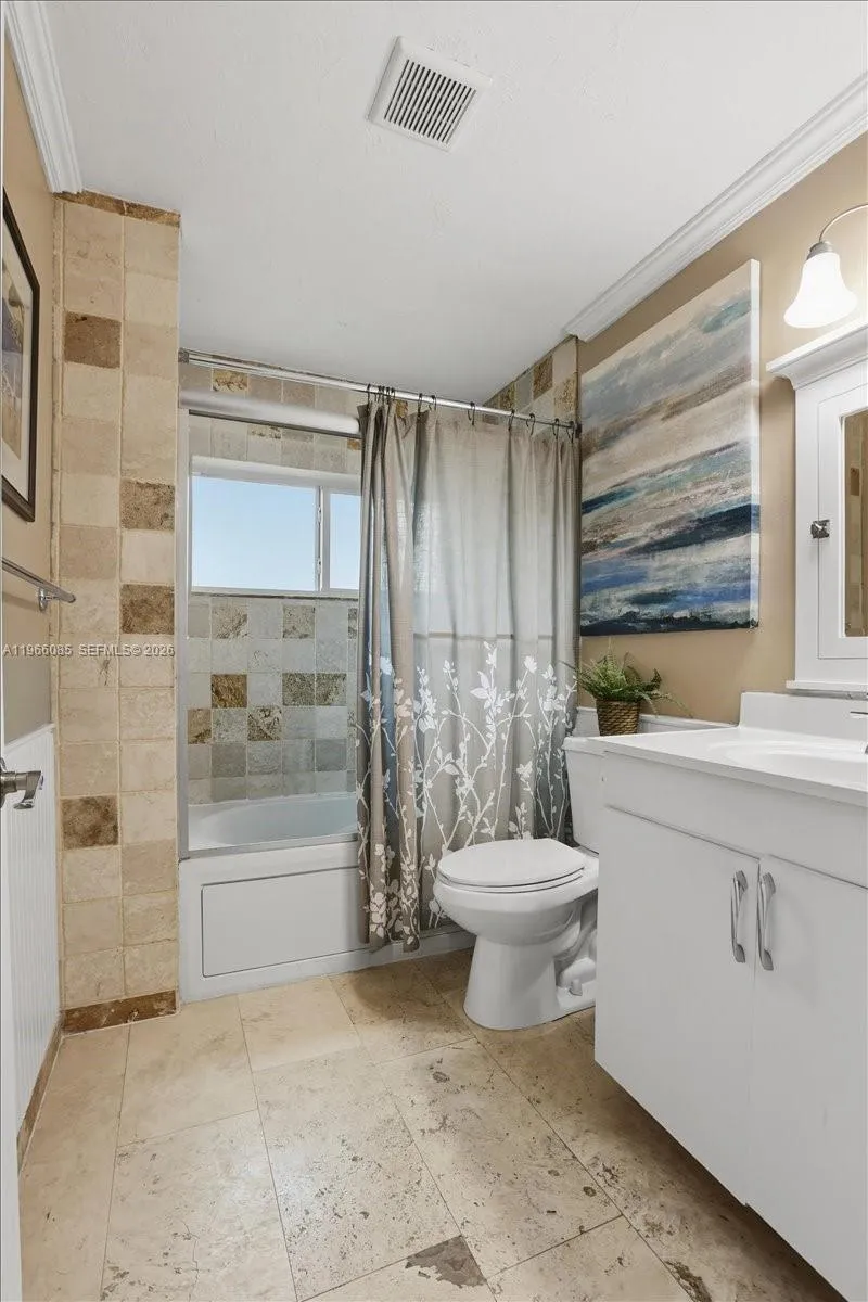 960 Bayberry Point Dr, Plantation, Florida 33324, Plantation, Florida 33324, 4 Bedrooms Bedrooms, ,3 BathroomsBathrooms,Residential,For Sale,960 Bayberry Point Dr, Plantation, Florida 33324,A11966085