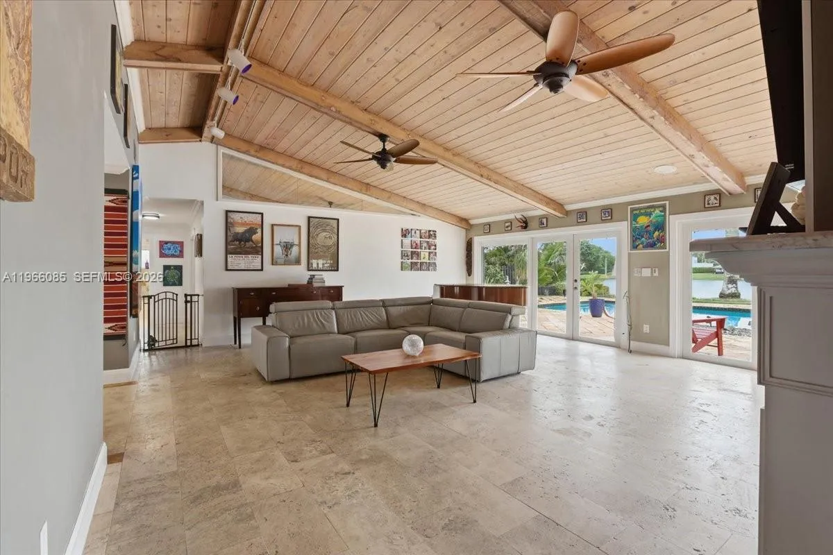960 Bayberry Point Dr, Plantation, Florida 33324, Plantation, Florida 33324, 4 Bedrooms Bedrooms, ,3 BathroomsBathrooms,Residential,For Sale,960 Bayberry Point Dr, Plantation, Florida 33324,A11966085