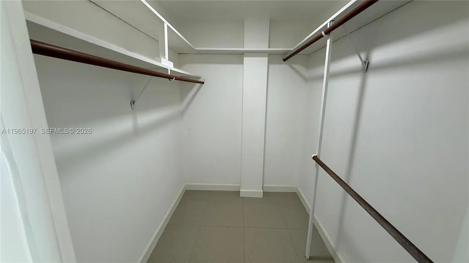 3849 Ne 169th St 201, North Miami Beach, Florida 3, North Miami Beach, Florida 33160, 2 Bedrooms Bedrooms, ,2 BathroomsBathrooms,Residential,For Sale,3849 Ne 169th St 201, North Miami Beach, Florida 3,A11965197