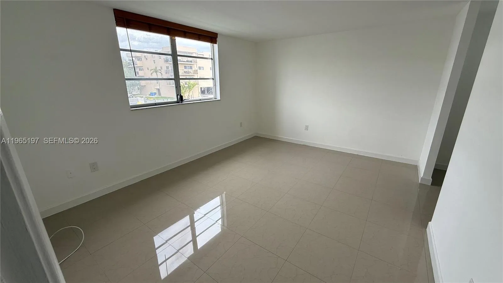 3849 Ne 169th St 201, North Miami Beach, Florida 3, North Miami Beach, Florida 33160, 2 Bedrooms Bedrooms, ,2 BathroomsBathrooms,Residential,For Sale,3849 Ne 169th St 201, North Miami Beach, Florida 3,A11965197