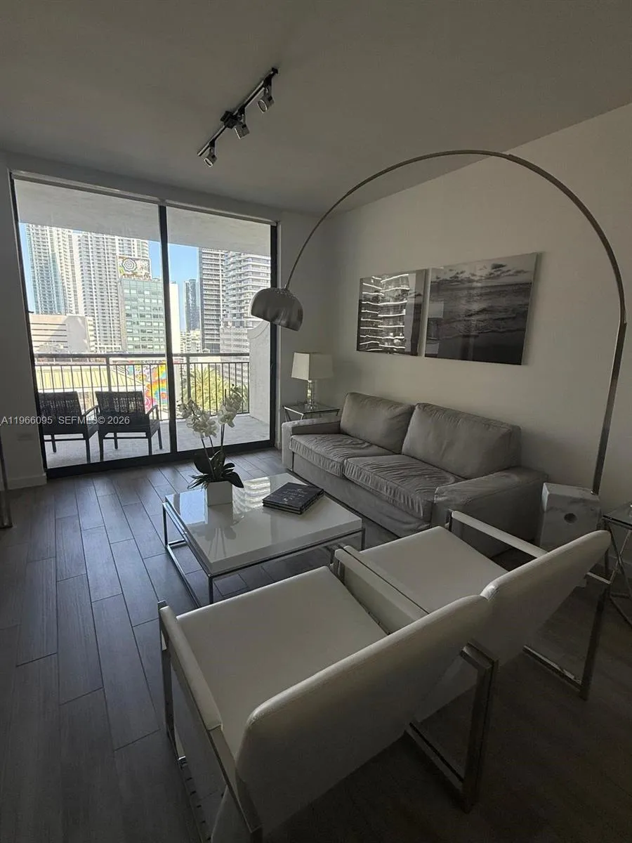 999 Sw 1st Ave 1510, Miami, Florida 33130, Miami, Florida 33130, 1 Bedroom Bedrooms, ,1 BathroomBathrooms,Residential Lease,For Rent,999 Sw 1st Ave 1510, Miami, Florida 33130,A11966095