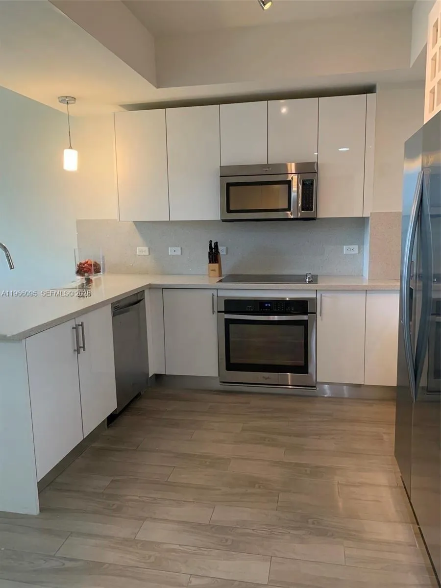 999 Sw 1st Ave 1510, Miami, Florida 33130, Miami, Florida 33130, 1 Bedroom Bedrooms, ,1 BathroomBathrooms,Residential Lease,For Rent,999 Sw 1st Ave 1510, Miami, Florida 33130,A11966095