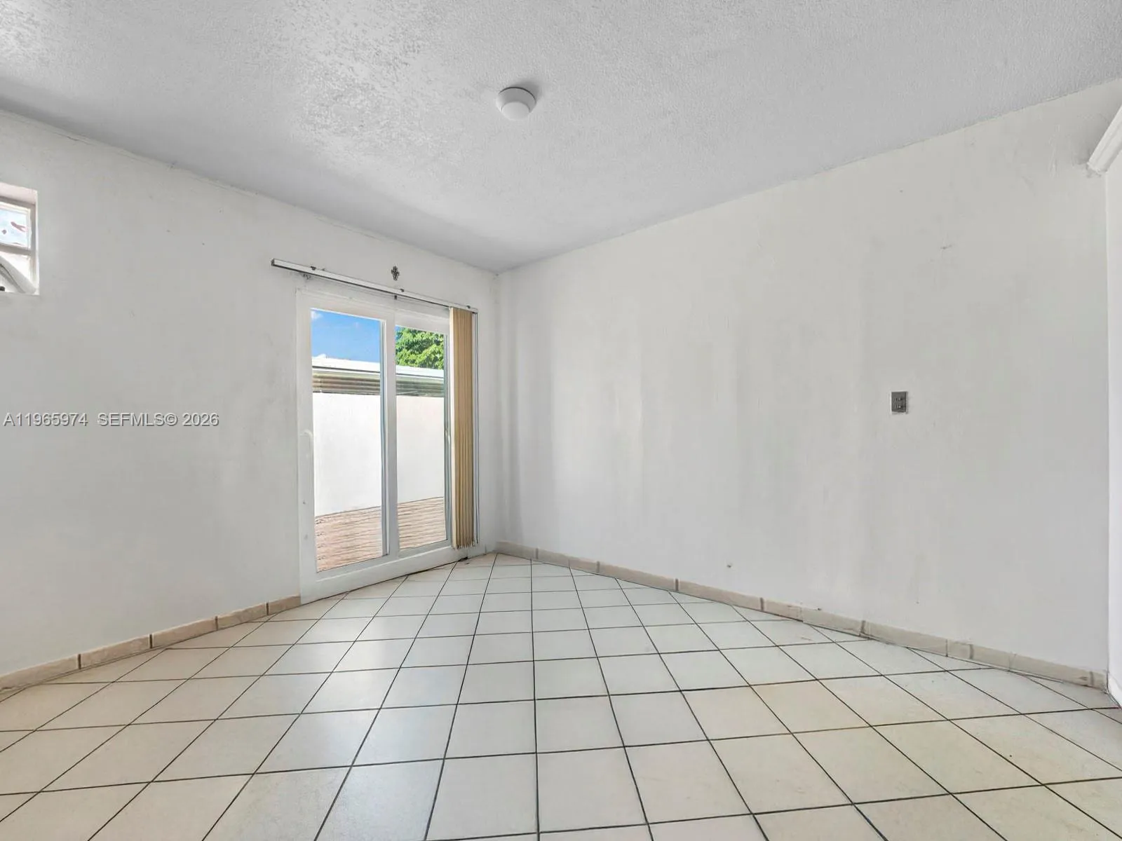 655 W 70th Pl, Hialeah, Florida 33014, Hialeah, Florida 33014, 4 Bedrooms Bedrooms, ,2 BathroomsBathrooms,Residential,For Sale,655 W 70th Pl, Hialeah, Florida 33014,A11965974