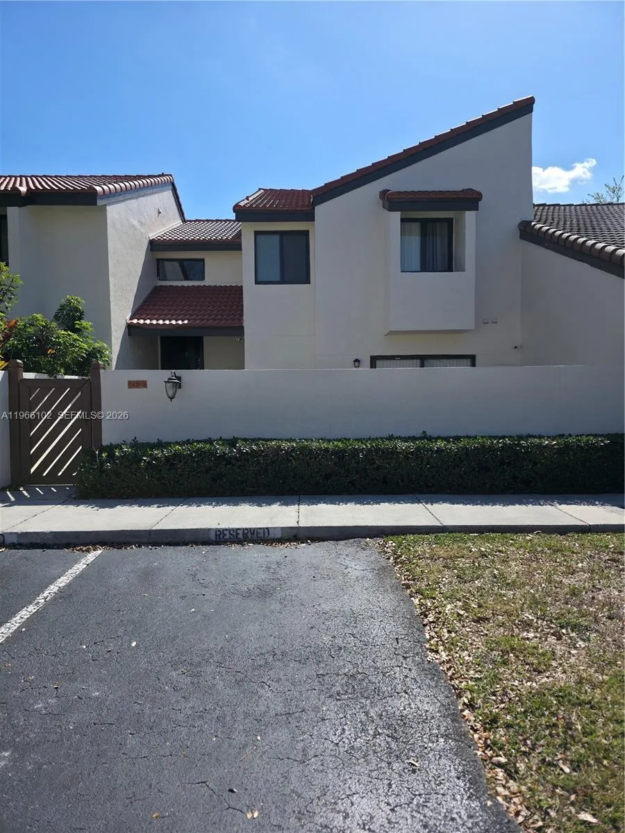 12510 Sw 94th Ter, Miami, Florida 33186, Miami, Florida 33186, 4 Bedrooms Bedrooms, ,3 BathroomsBathrooms,Residential Lease,For Rent,12510 Sw 94th Ter, Miami, Florida 33186,A11966102