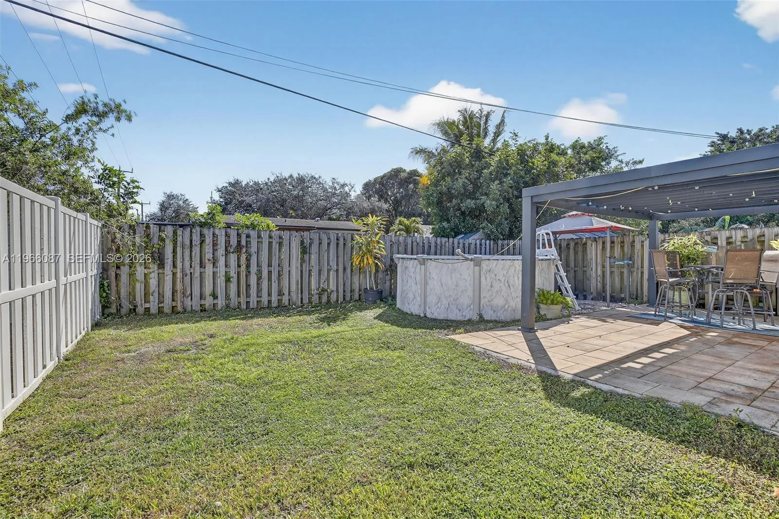 4998 Sw 92nd Ter, Cooper City, Florida 33328, Cooper City, Florida 33328, 2 Bedrooms Bedrooms, ,1 BathroomBathrooms,Residential,For Sale,4998 Sw 92nd Ter, Cooper City, Florida 33328,A11966087