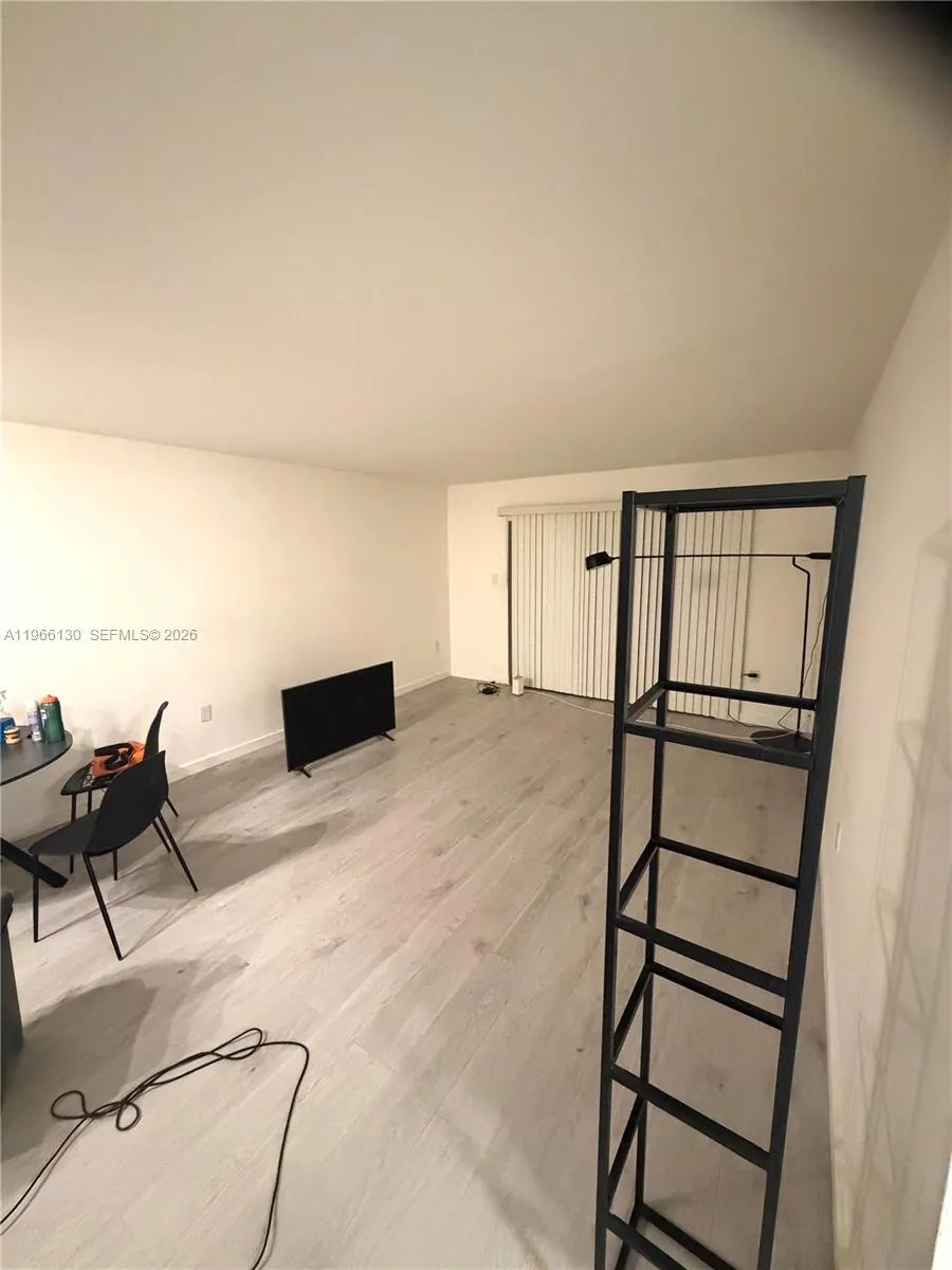13710 Sw 90th Ave C, Miami, Florida 33176, Miami, Florida 33176, 1 Bedroom Bedrooms, ,1 BathroomBathrooms,Residential Lease,For Rent,13710 Sw 90th Ave C, Miami, Florida 33176,A11966130