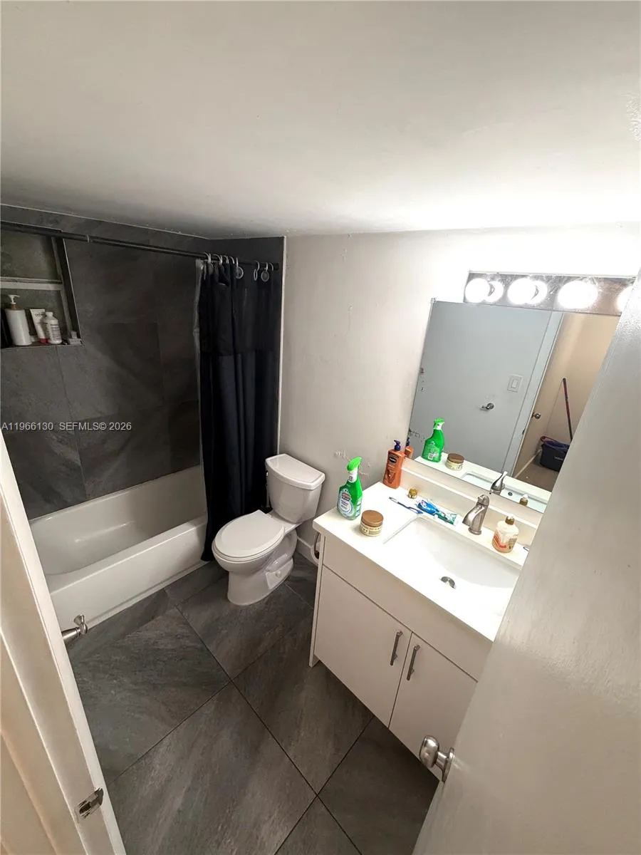 13710 Sw 90th Ave C, Miami, Florida 33176, Miami, Florida 33176, 1 Bedroom Bedrooms, ,1 BathroomBathrooms,Residential Lease,For Rent,13710 Sw 90th Ave C, Miami, Florida 33176,A11966130