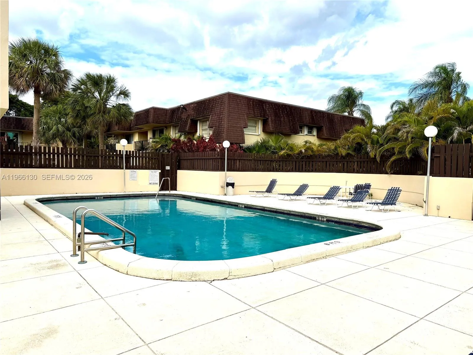 13710 Sw 90th Ave C, Miami, Florida 33176, Miami, Florida 33176, 1 Bedroom Bedrooms, ,1 BathroomBathrooms,Residential Lease,For Rent,13710 Sw 90th Ave C, Miami, Florida 33176,A11966130